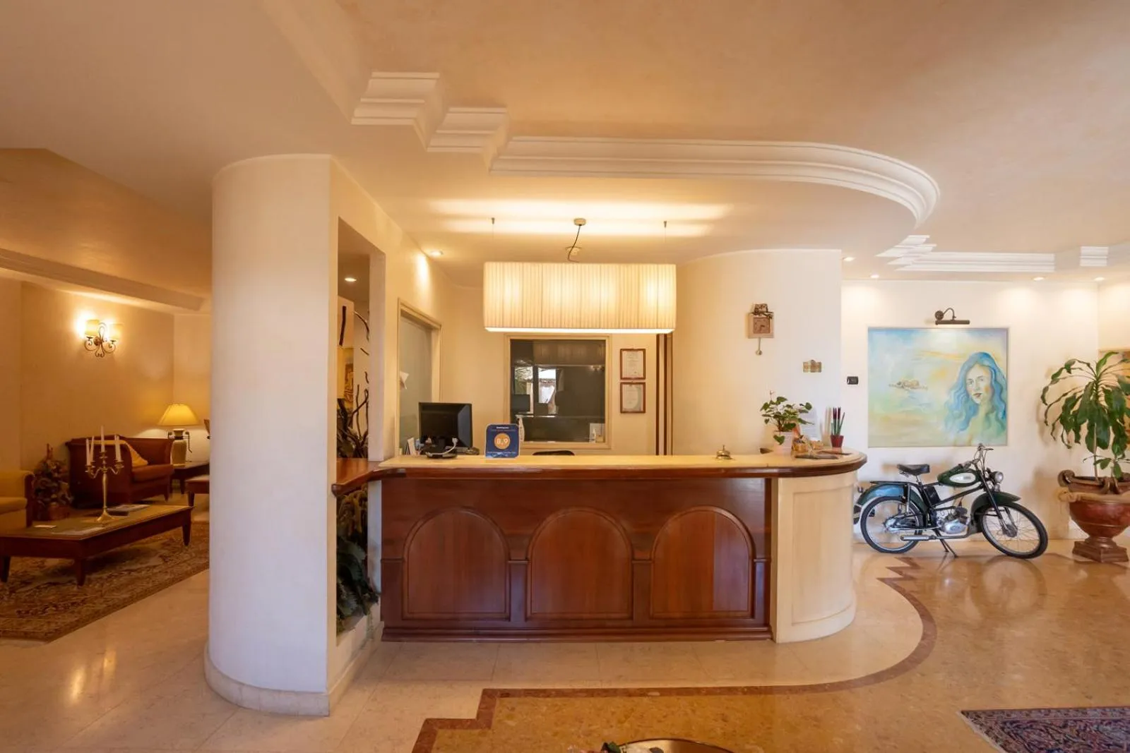 Lobby or reception in Hotel Ristorante Vecchia Vibo