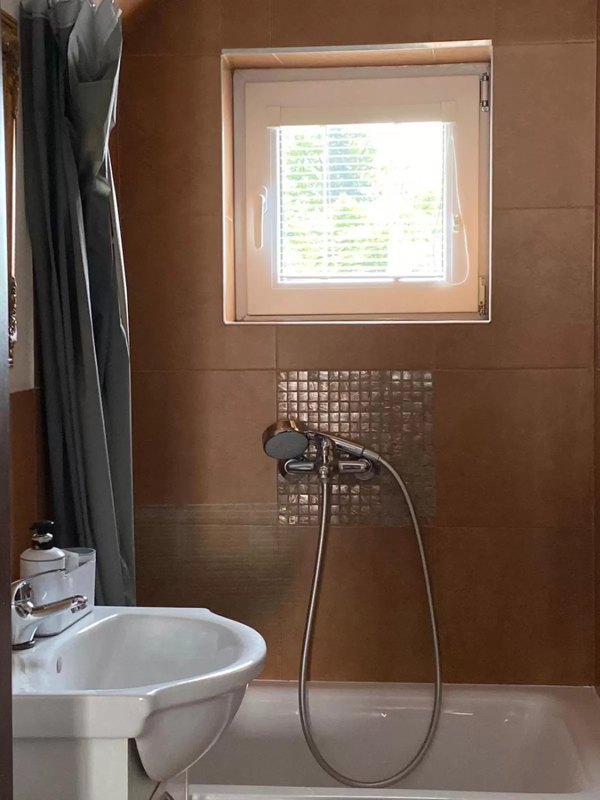 Bathroom in Spa & Pool Apartment Hotel - Restaurant VILLA IVICA