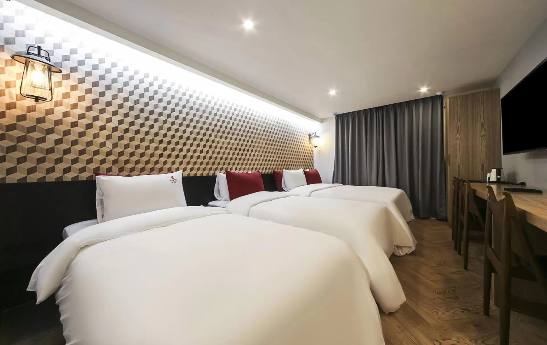 Bed in Maron Hotel Nampo