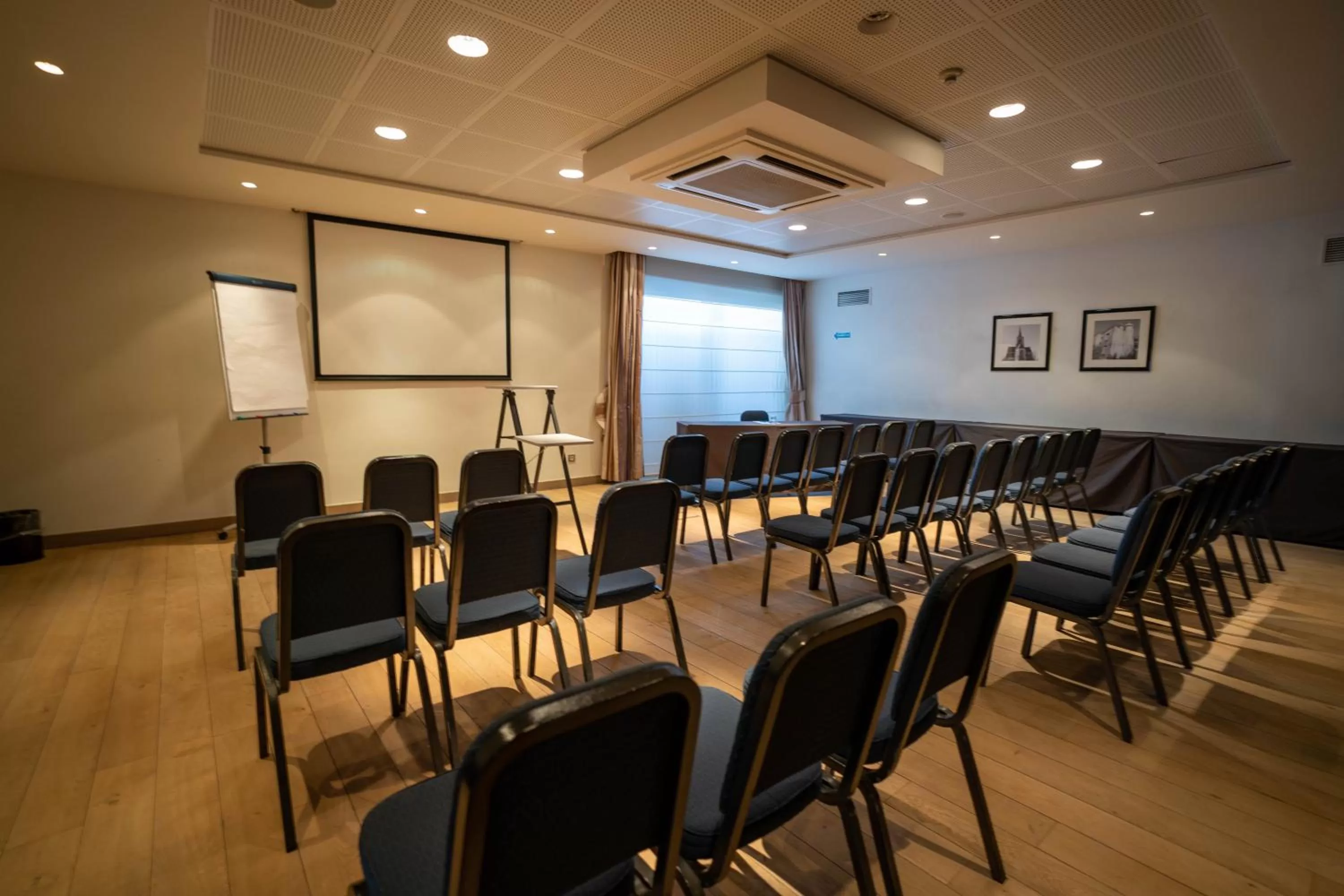 Meeting/conference room in Gosset Hotel