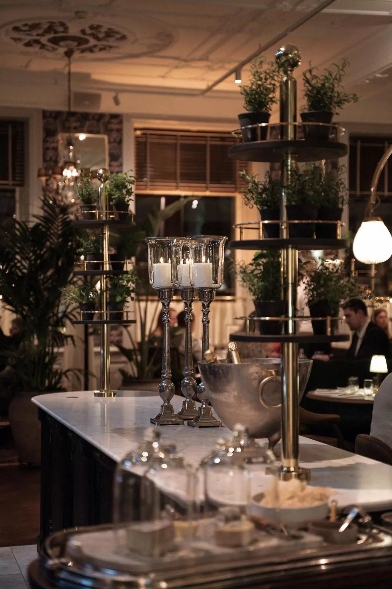 Restaurant/places to eat in Continental du Sud