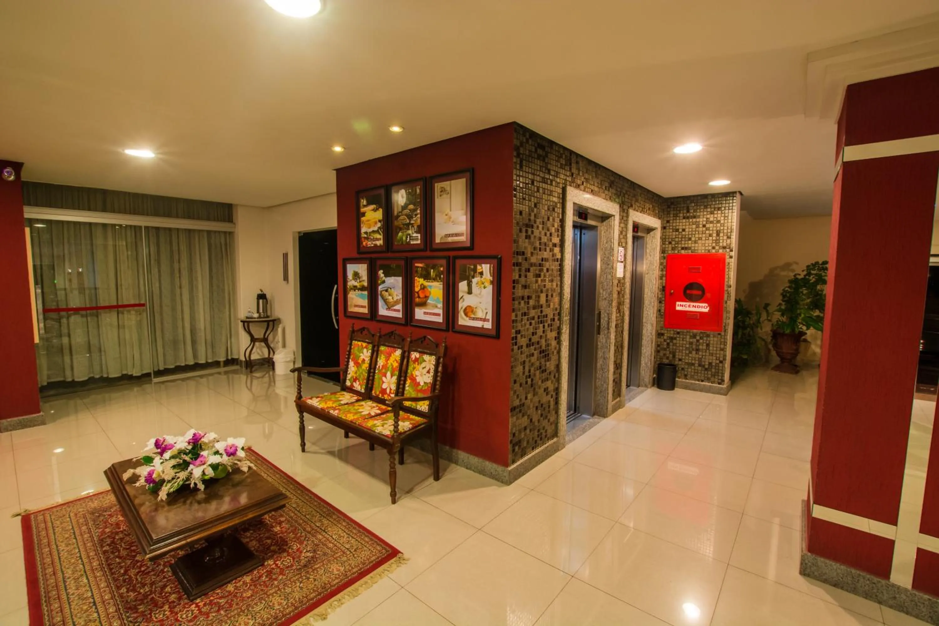 Lobby or reception in SJ Tour - San Juan Foz do Iguaçu