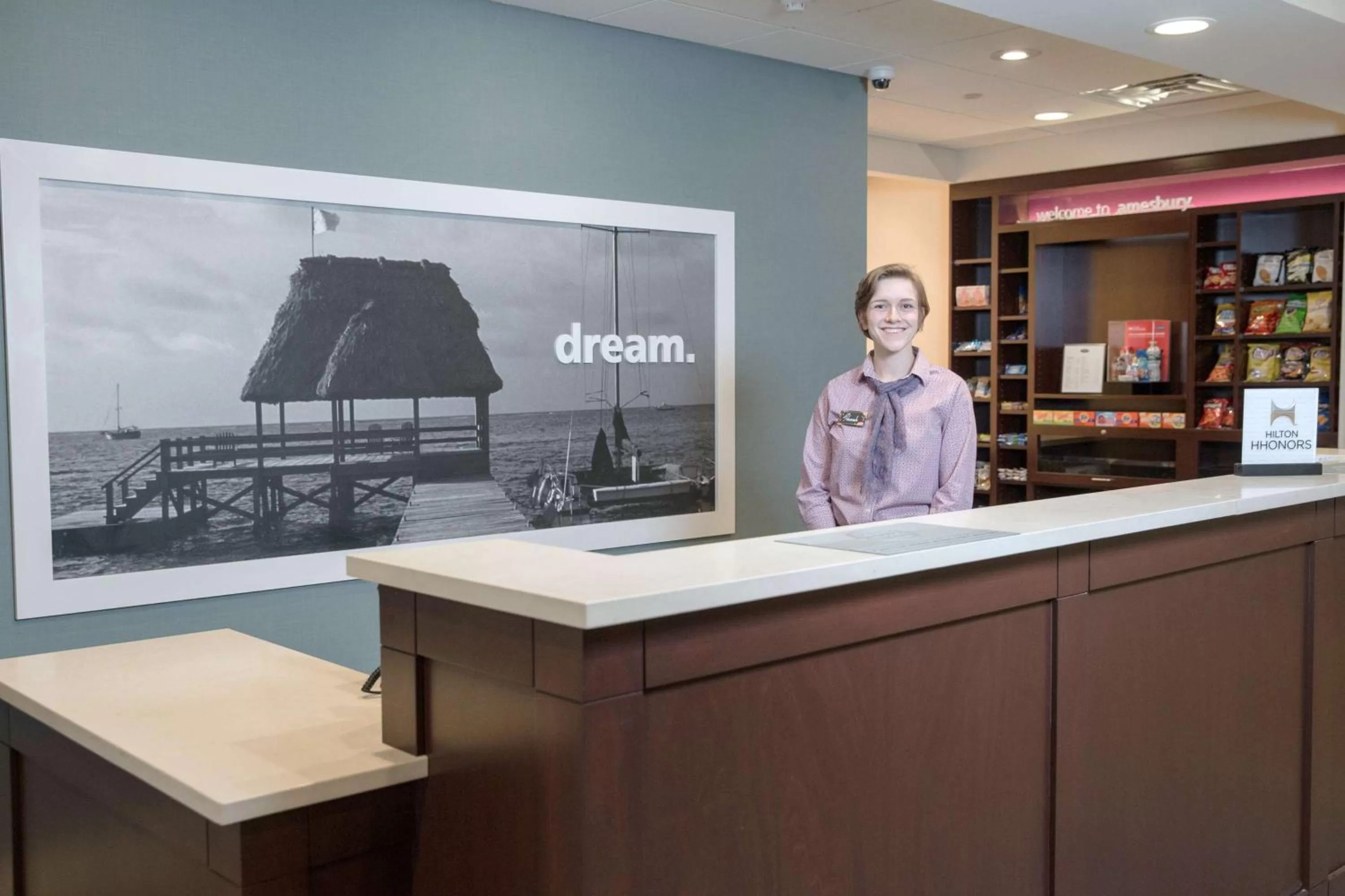 Dining area in Hampton Inn by Hilton Amesbury, MA