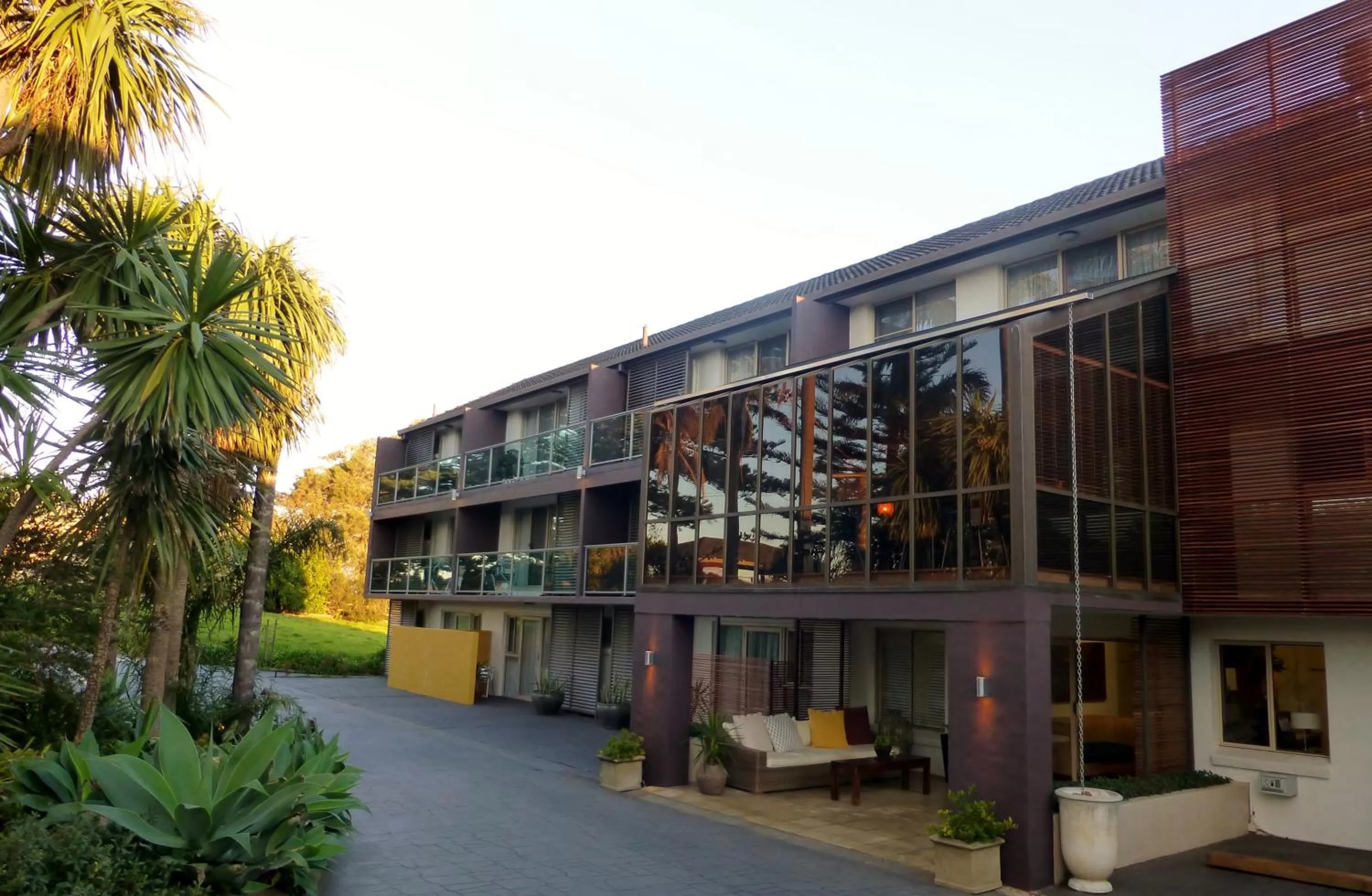 Facade/entrance in Park Ridge Retreat