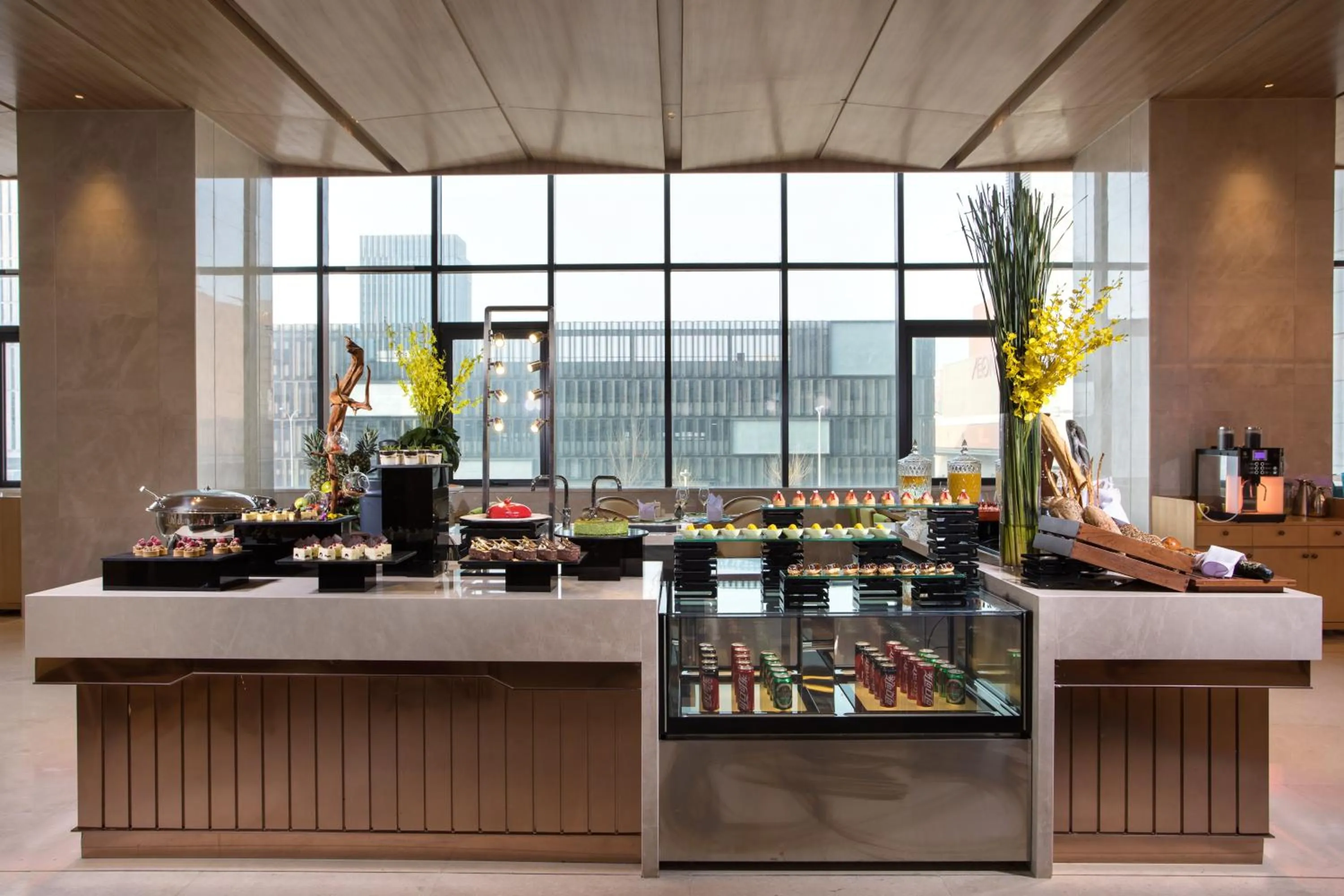 Restaurant/places to eat in Holiday Inn Tianjin Xiqing by IHG