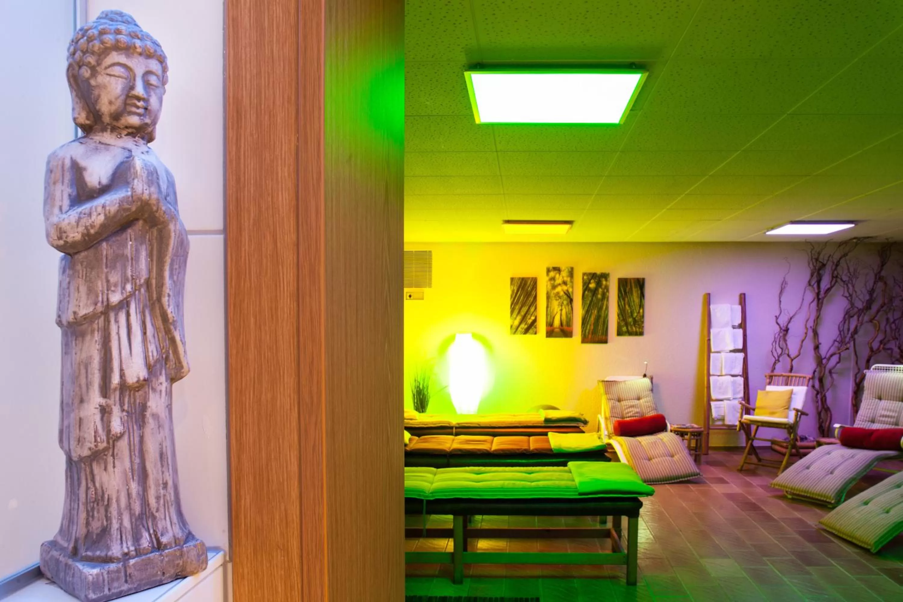 Spa and wellness centre/facilities, Bed in Hotel-Restaurant Zur Krone