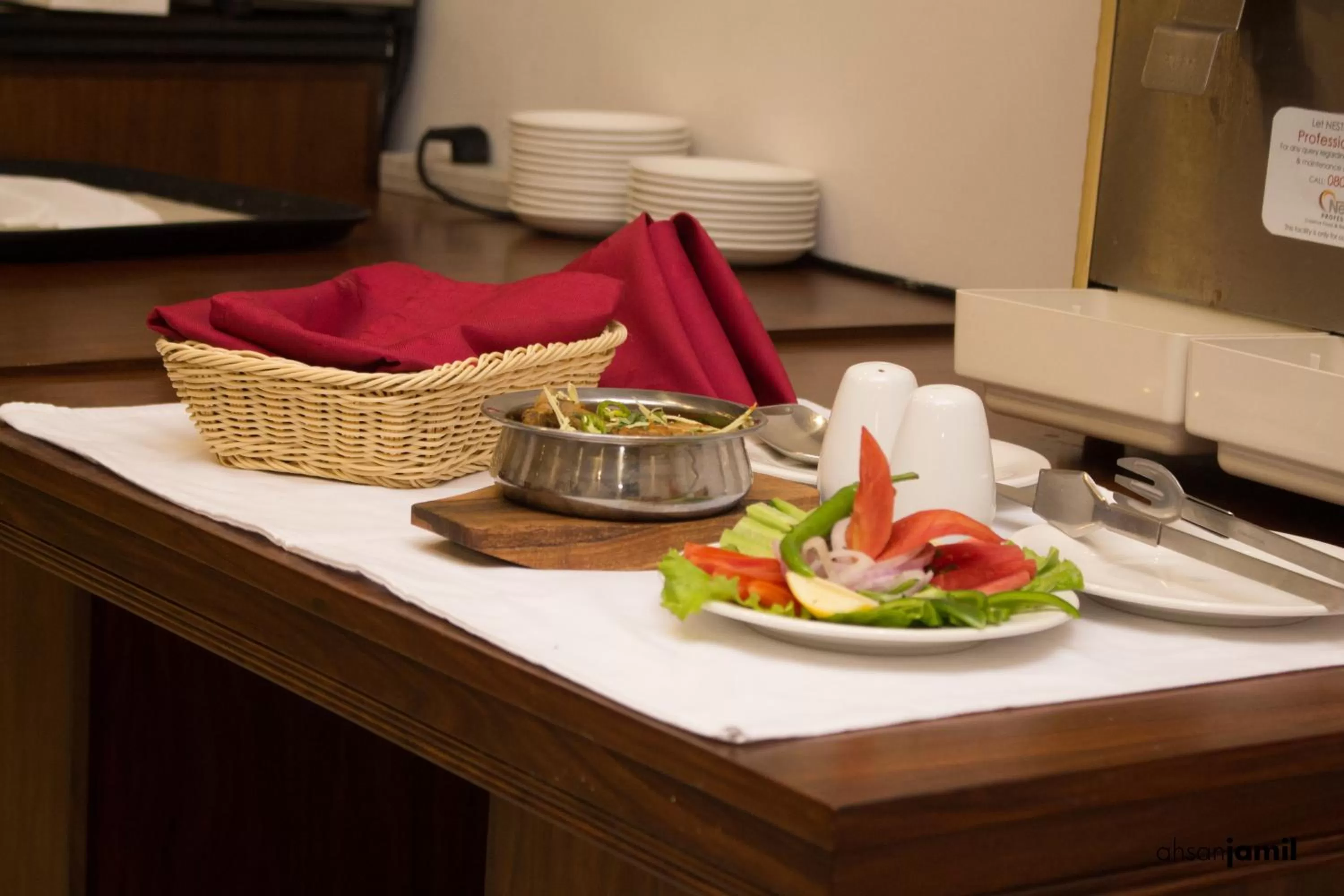 Breakfast in S Chalet Multan