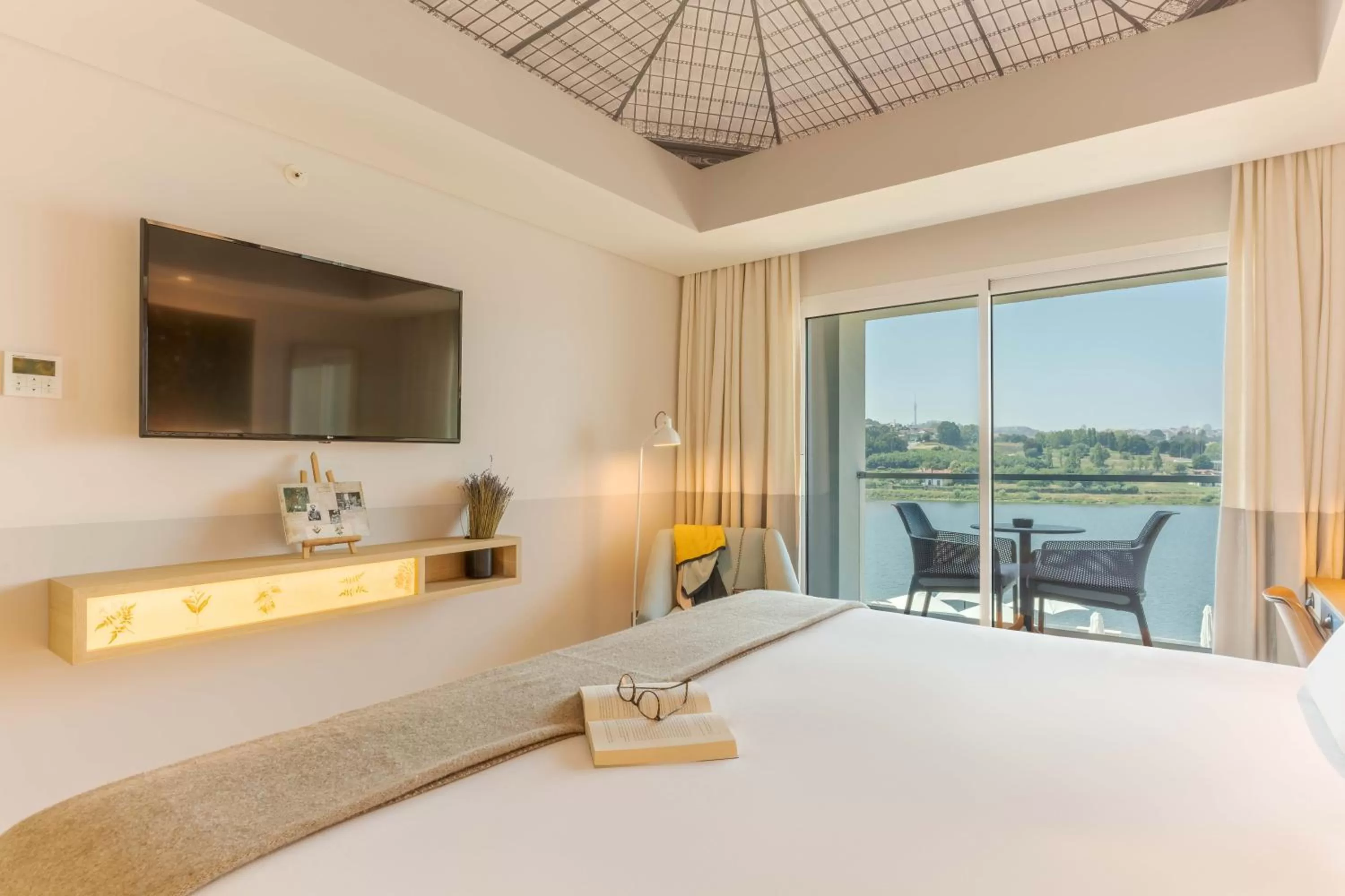 View (from property/room), Bed in Pestana Douro Riverside - Preferred Hotels & Resorts, Lifestyle