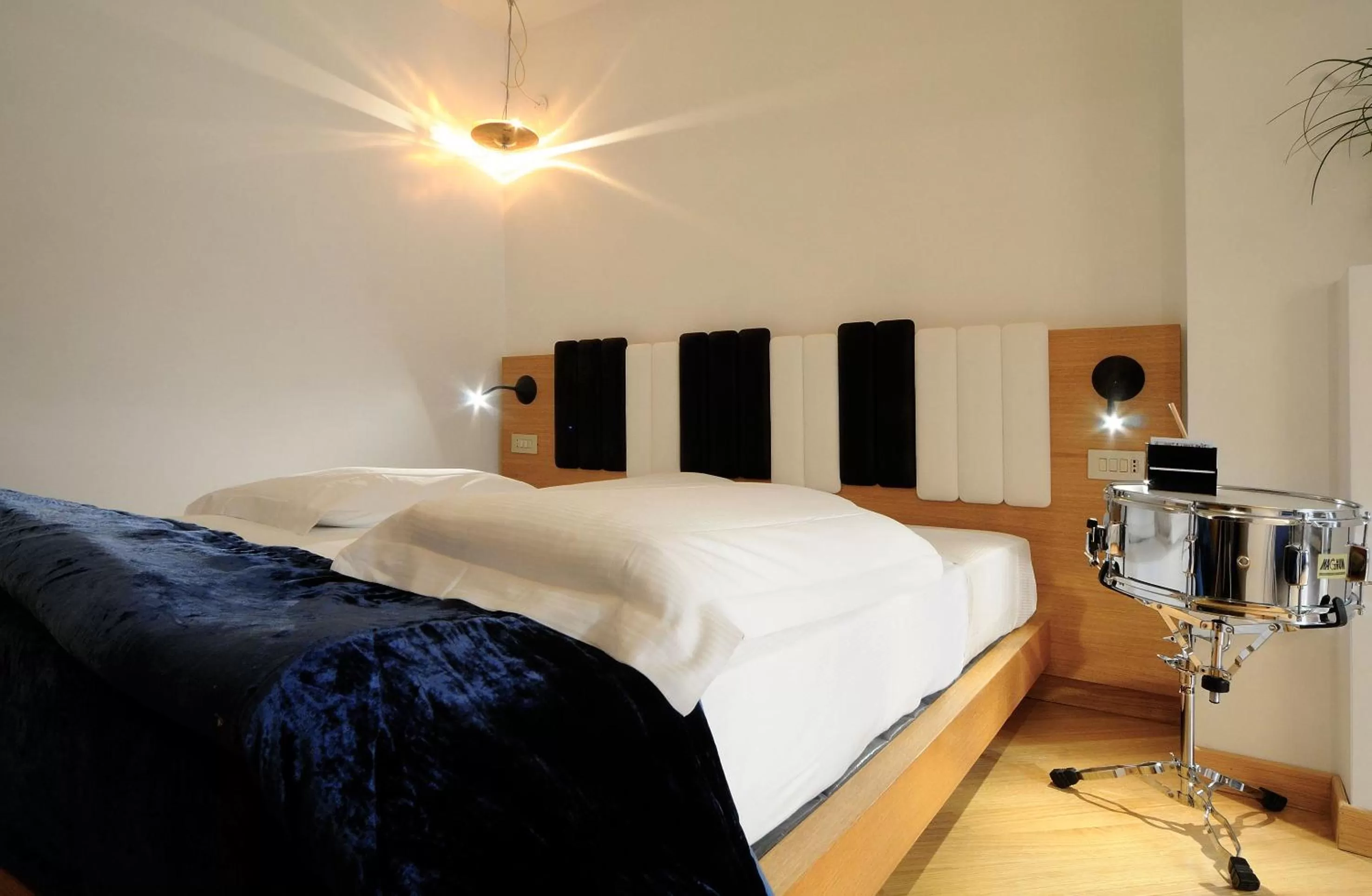 Photo of the whole room, Bed in Hotel Franklin Feel The Sound