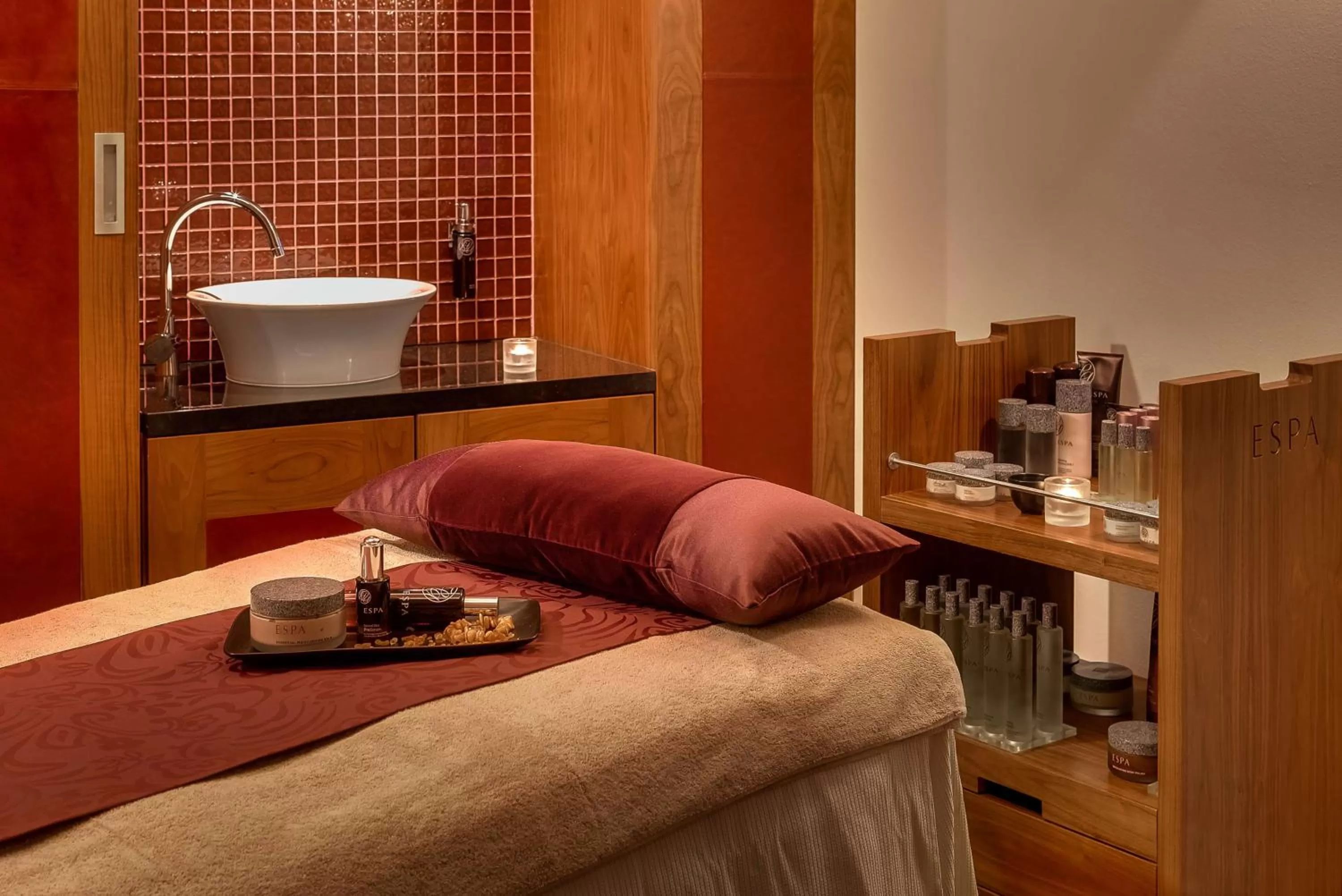 Massage, Bed in Radisson Blu Latvija Conference & Spa Hotel, Riga