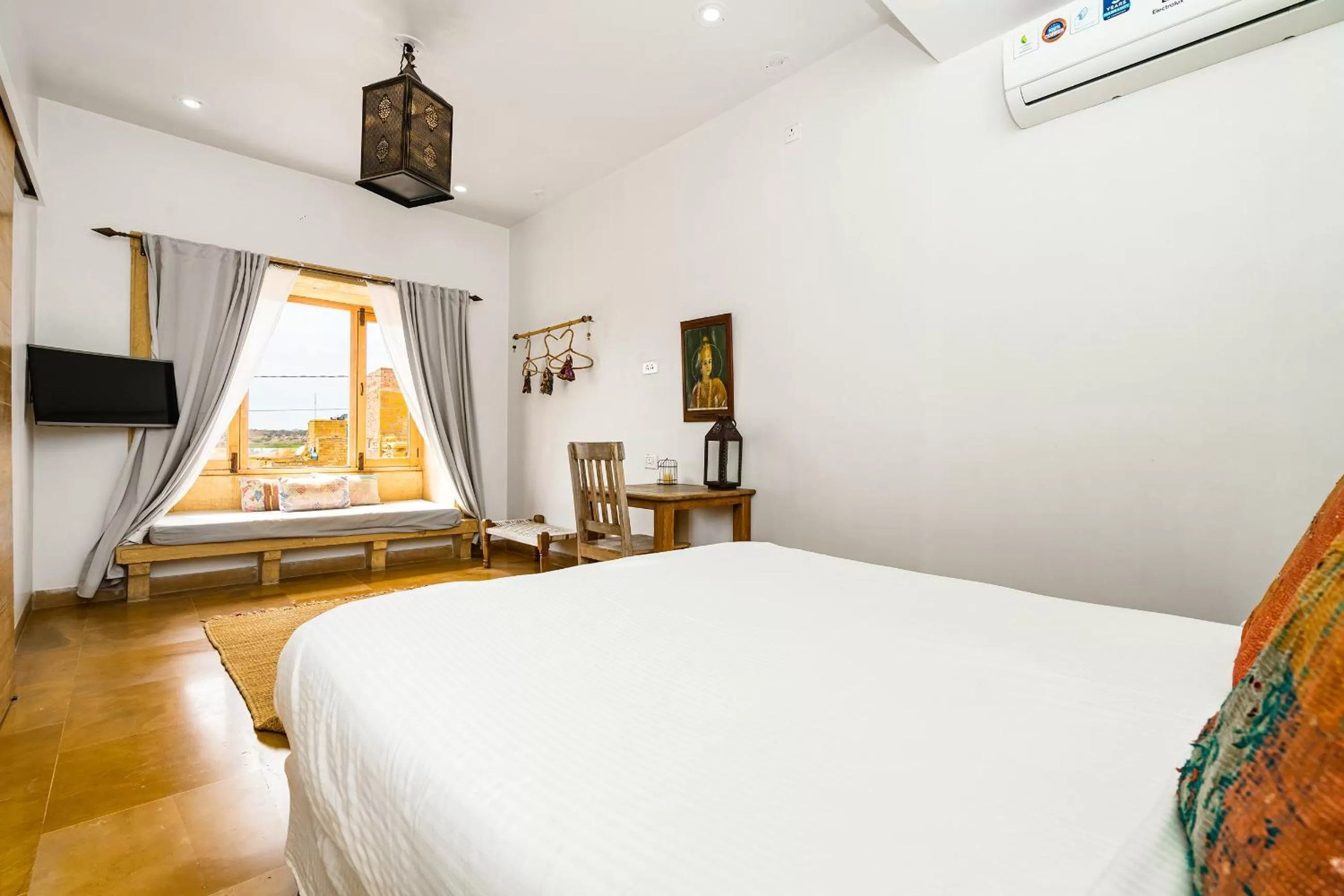 Photo of the whole room, Bed in The Secret House - Adults Only