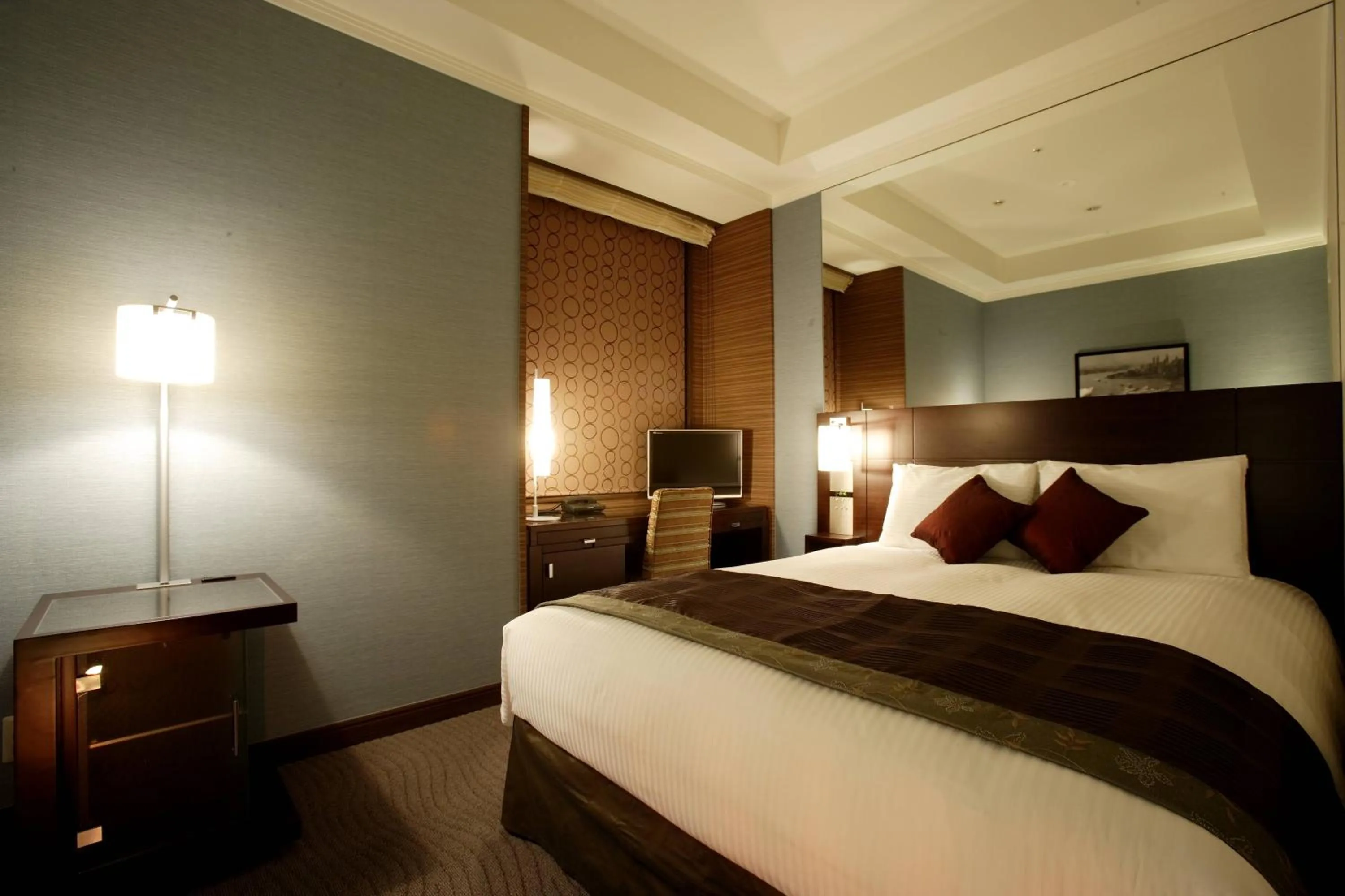 Bed in Hotel Trusty Tokyo Bayside