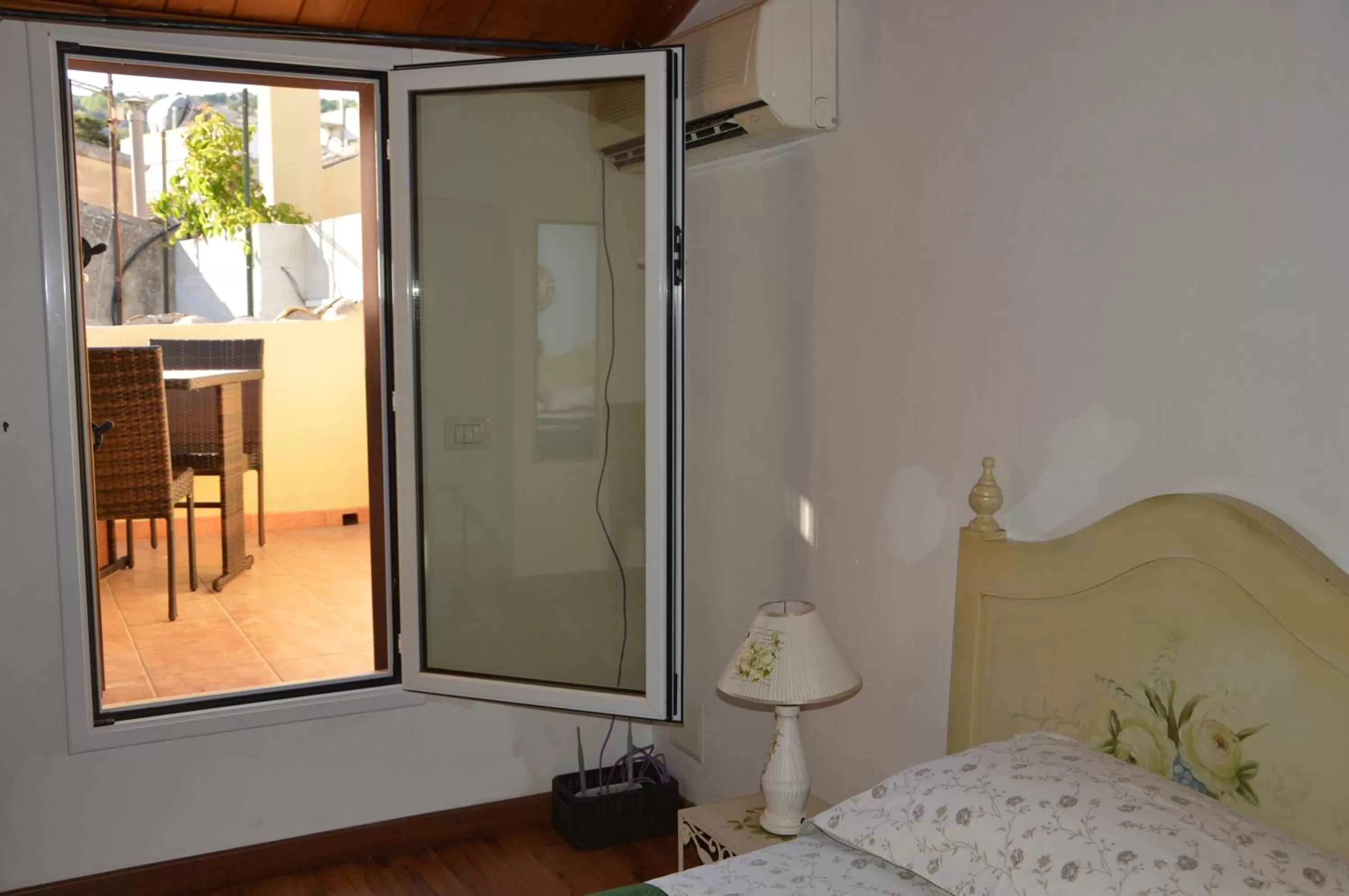 Bed in B&B Al cortiletto Modica centro