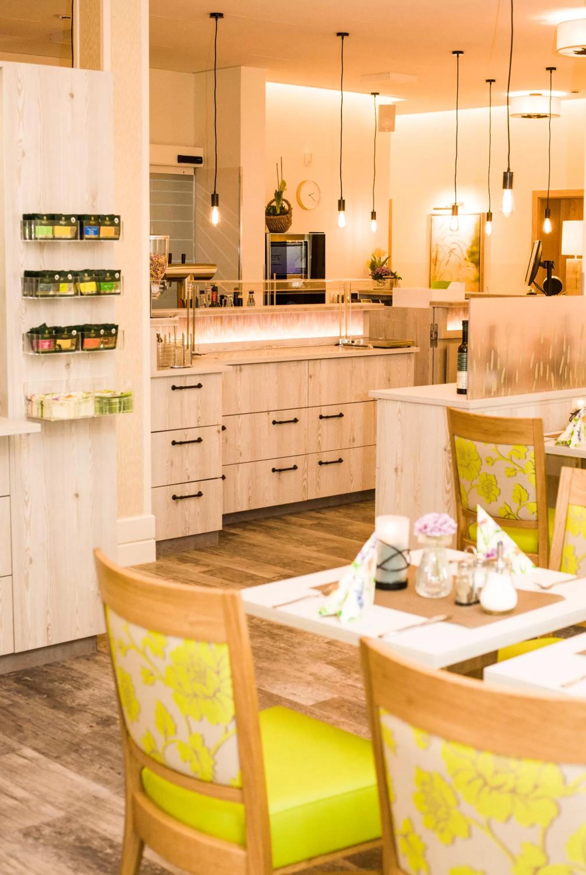 Restaurant/places to eat in Gästehaus Scharfe Kurve