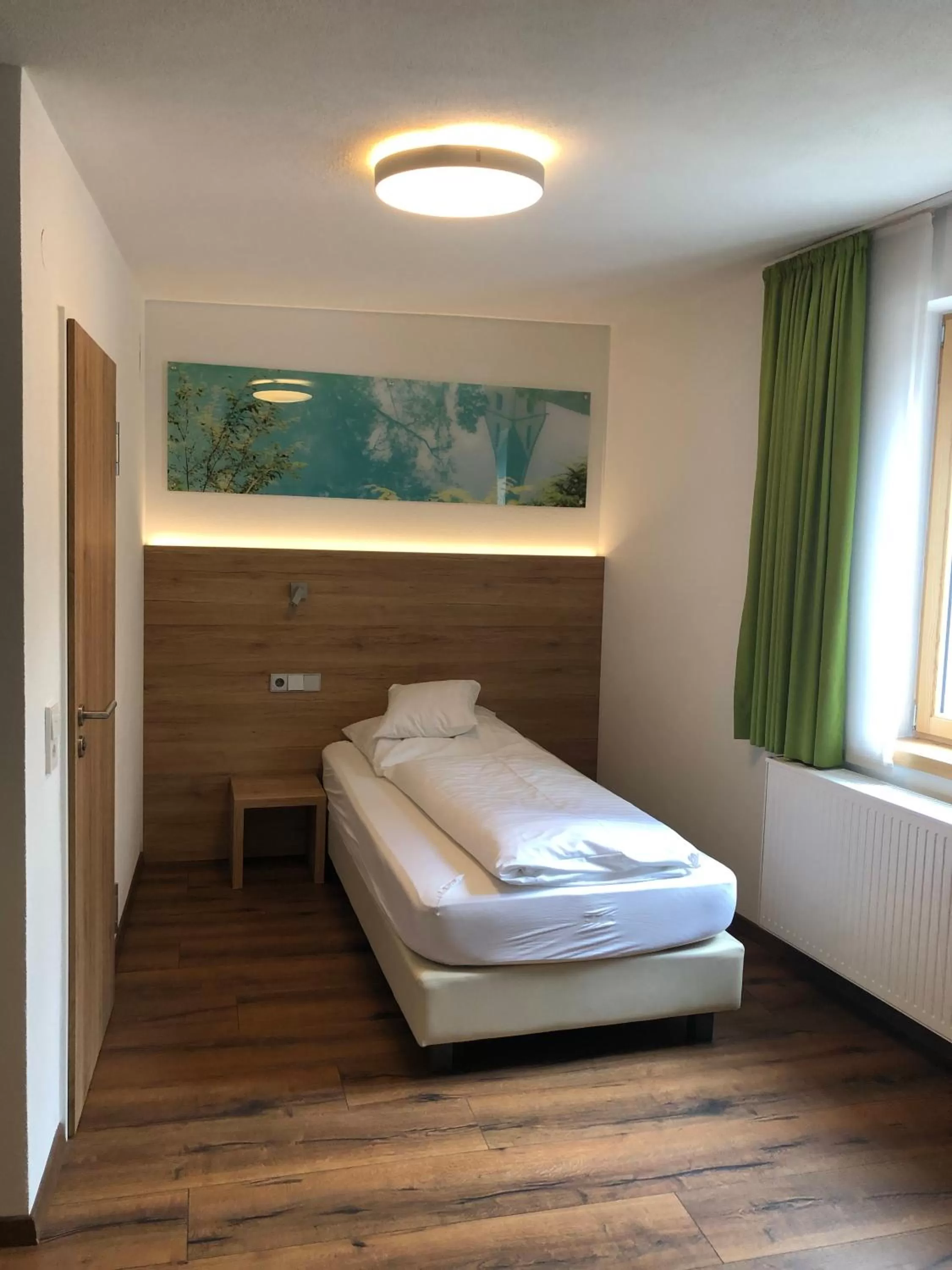 Other, Bed in Hotel-Restaurant Ochsen