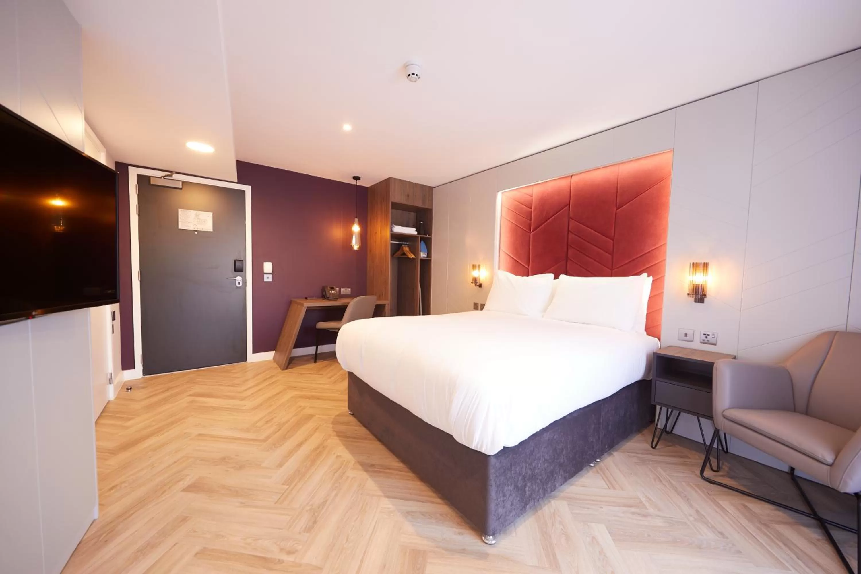 Bed in Roomzzz York City