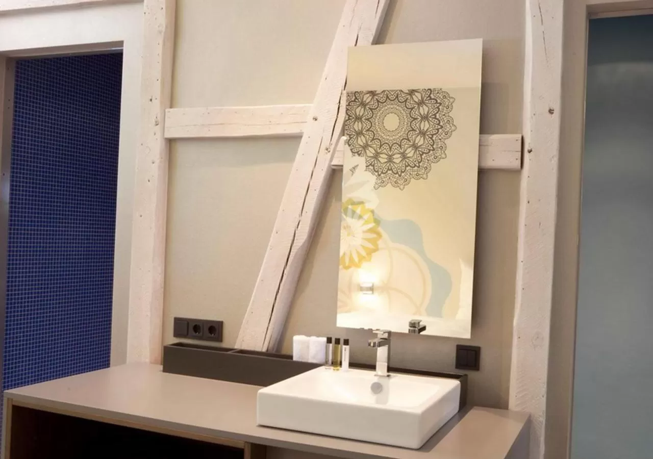 Bathroom in Hotel & Restaurant Heyligenstaedt