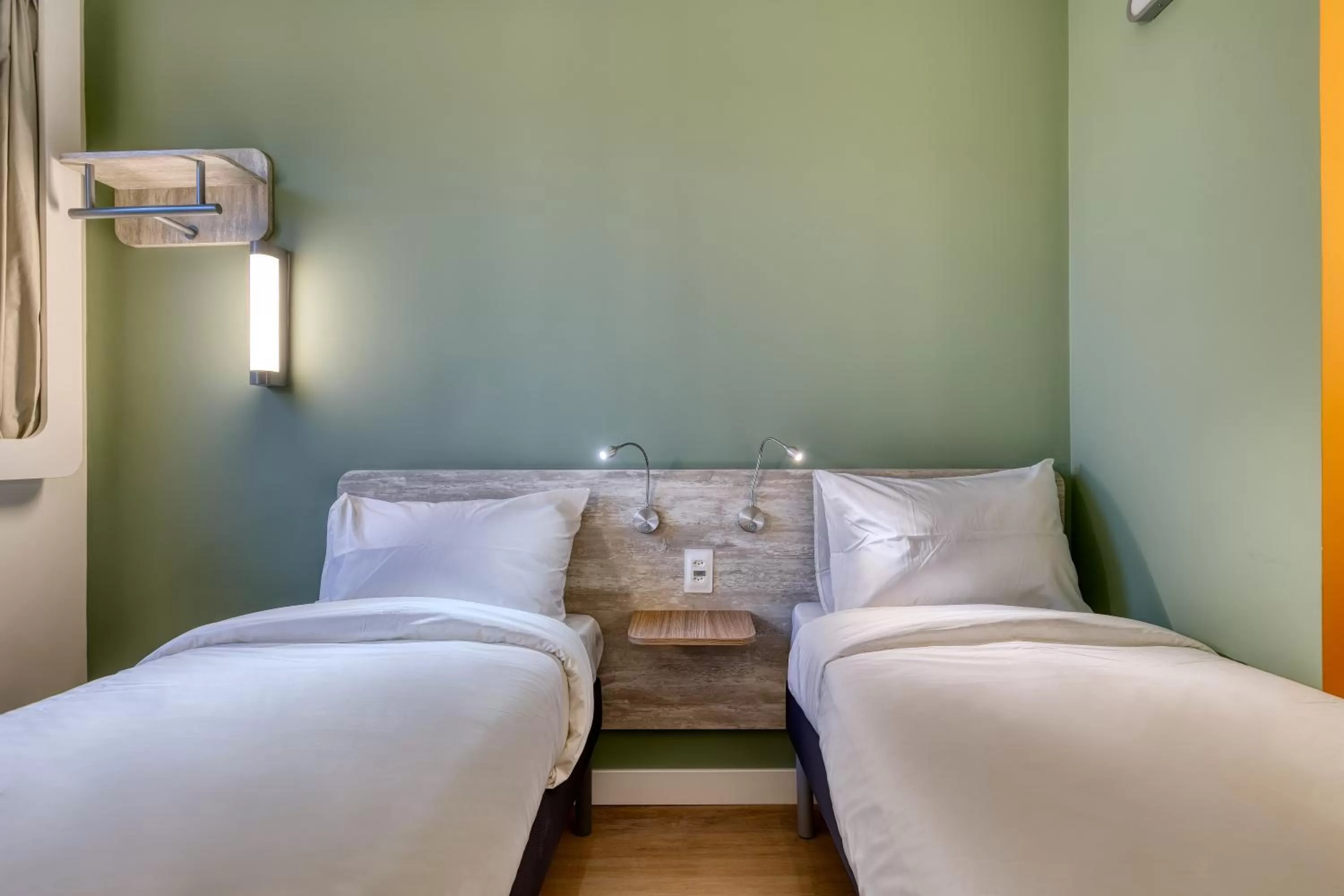 Photo of the whole room in ibis budget BH Savassi