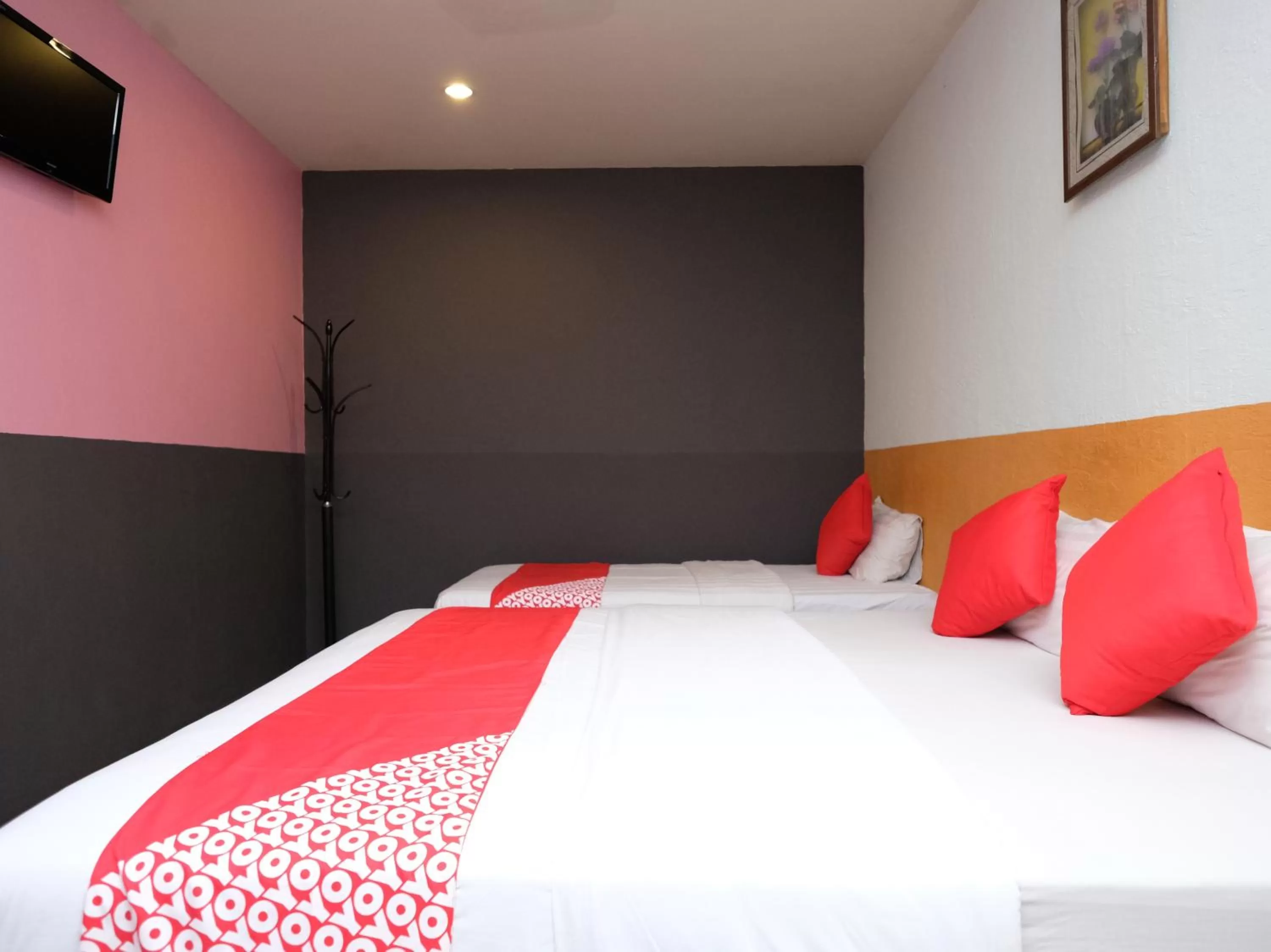 Bedroom, Bed in Hotel De' Tees, Masai Utama