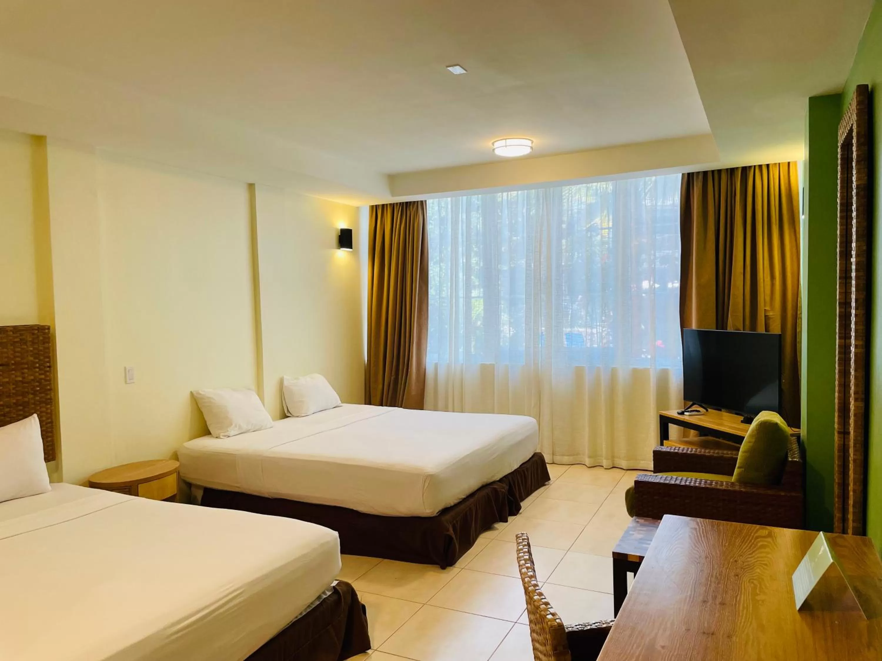 TV and multimedia, Bed in Jacana Amazon Wellness Resort