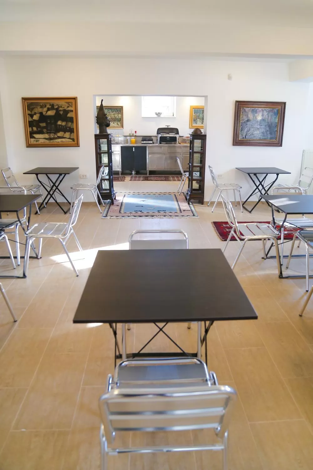 Dining area in Hotel Vila Katrca