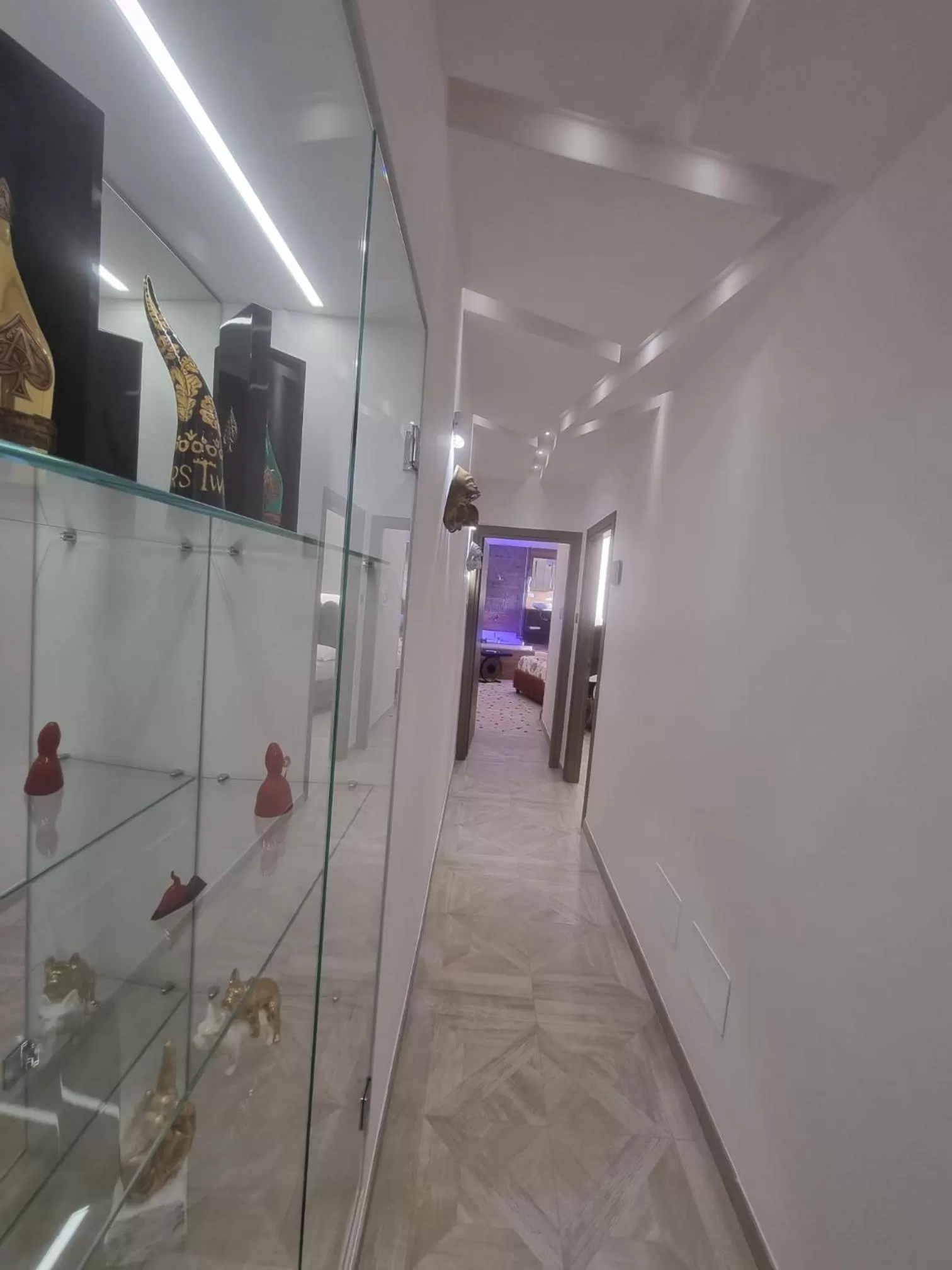 Twin Towers Naples Luxury