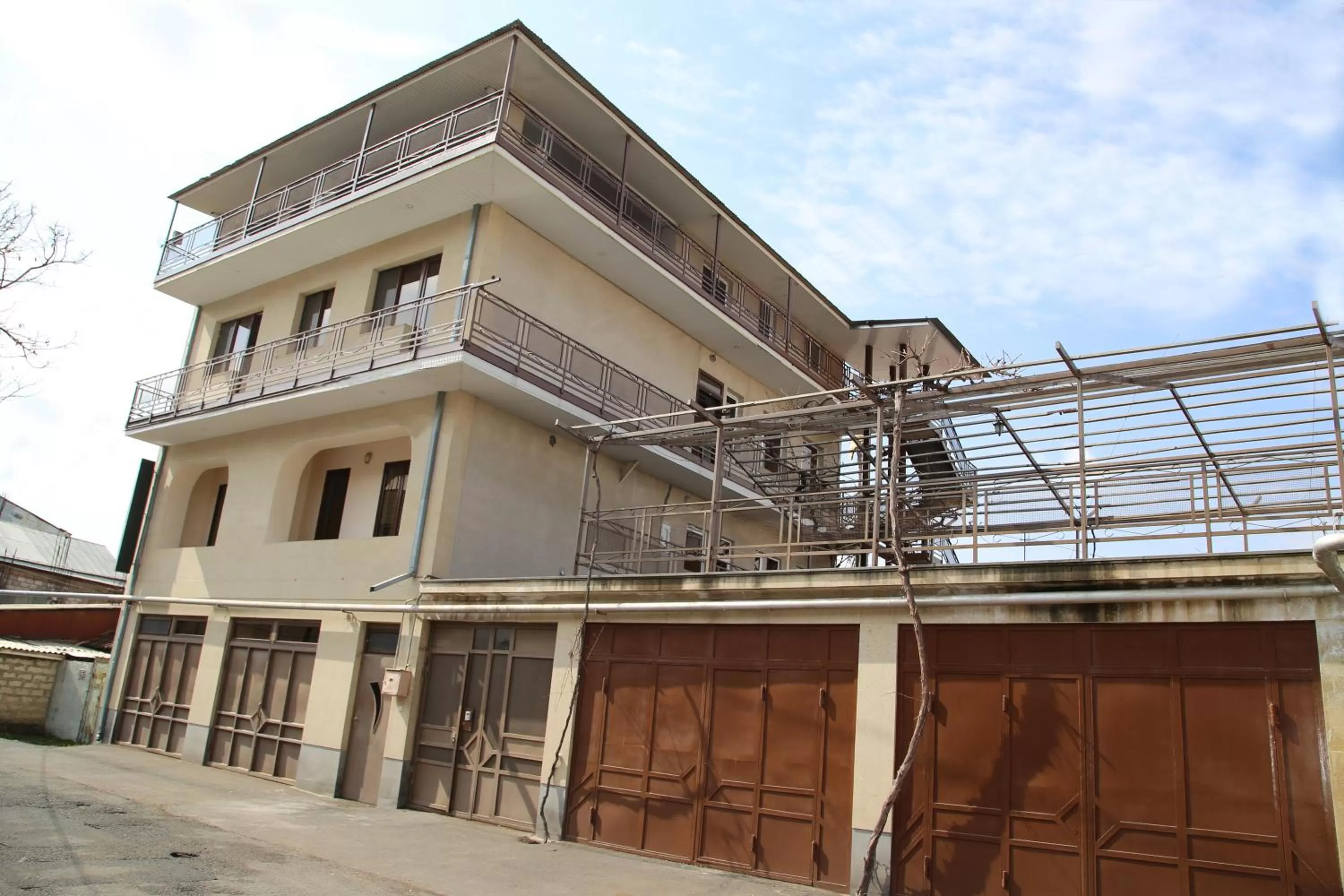 Facade/entrance, Property Building in Hotel For You