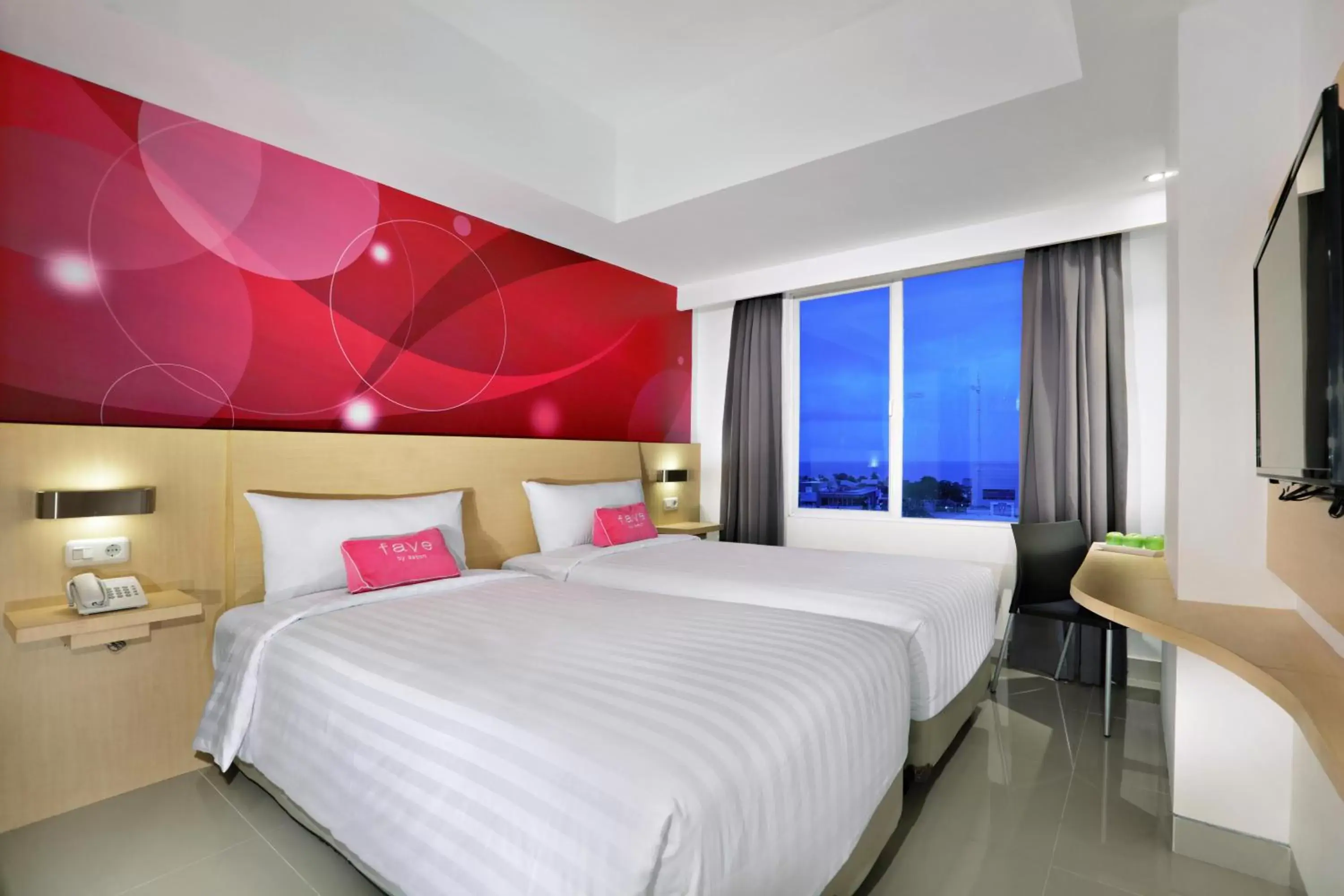 Standard Double or Twin Room in favehotel Olo Padang Standard Double or Twin Room in favehotel Olo Padang