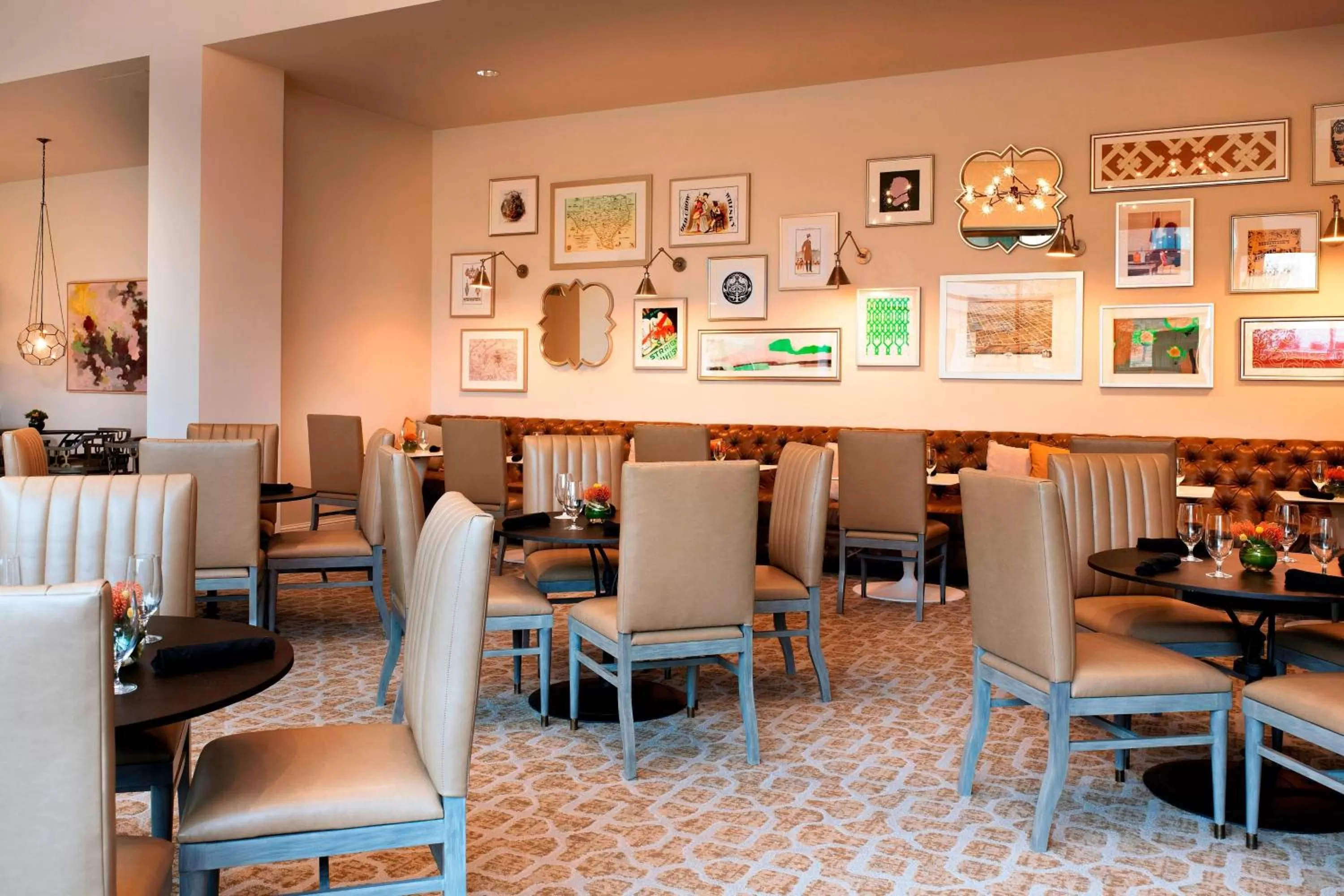 Restaurant/places to eat in Sheraton McKinney