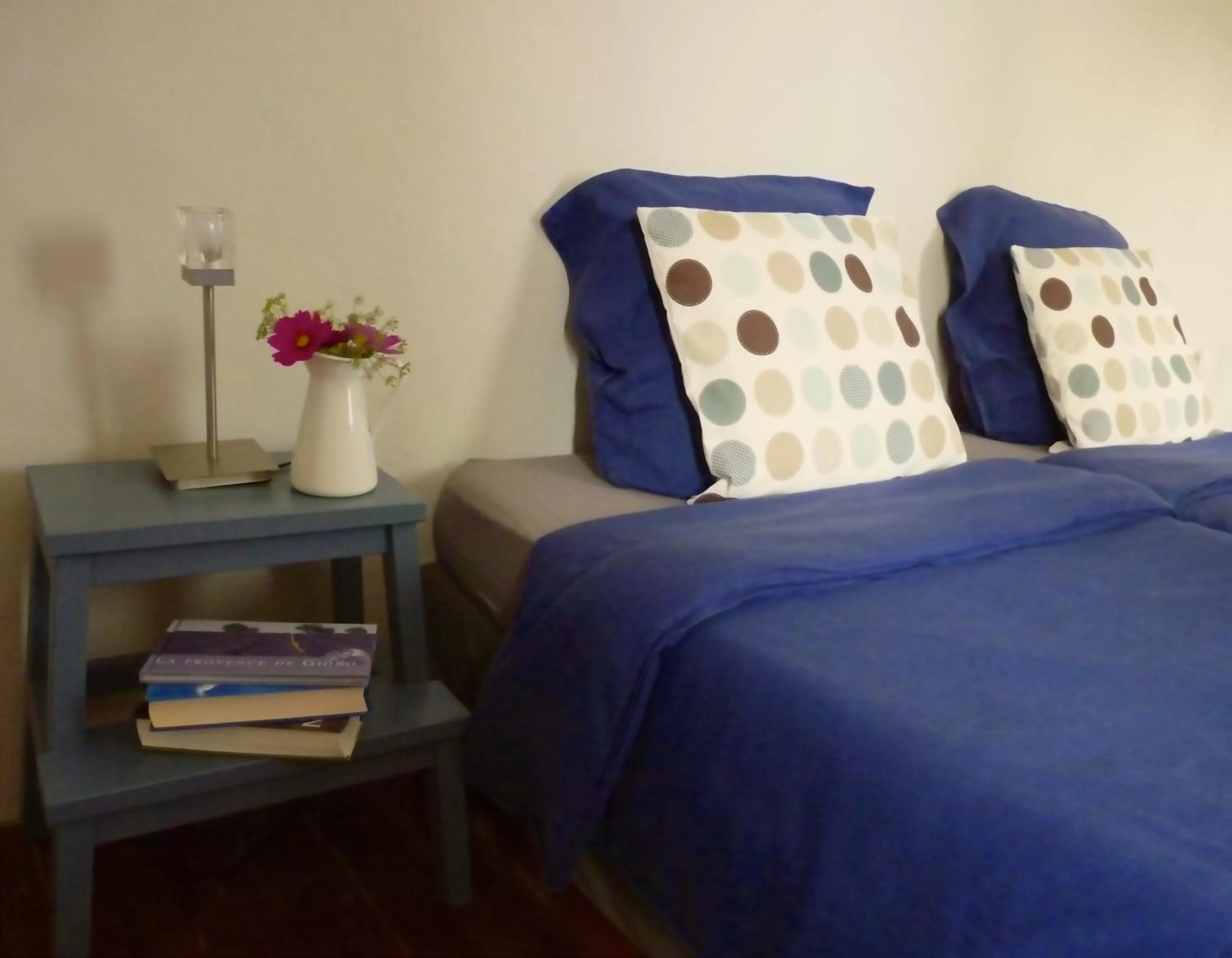 Bedroom, Bed in L'Autre Maison