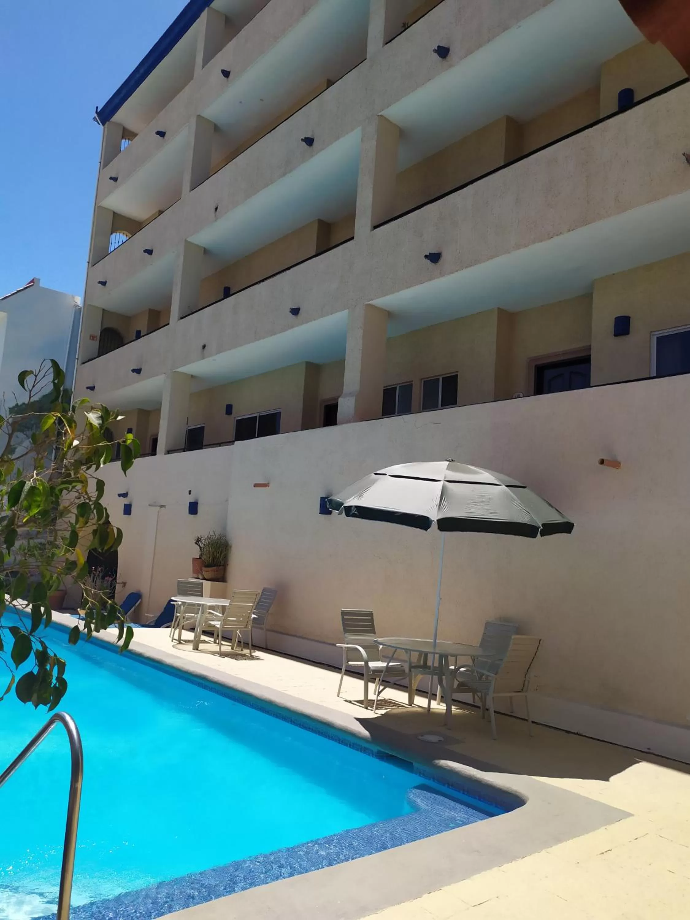 Property building in Las Gaviotas Condo-Hotel La Paz BCS