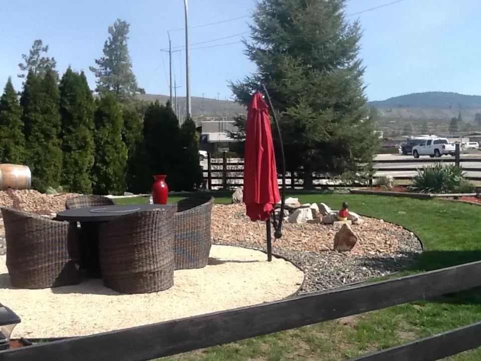 Vintage Merlot Bed and Breakfast