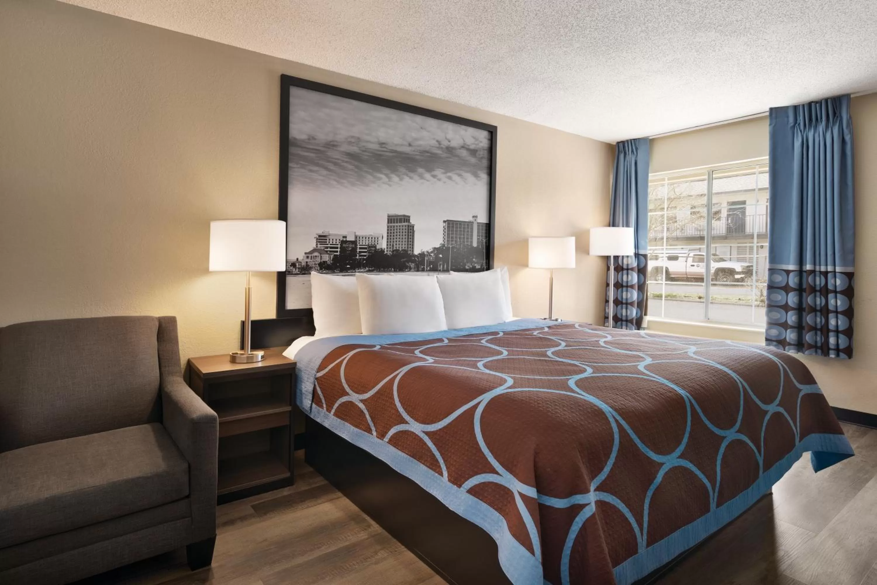 Bed in Super 8 by Wyndham Gulfport Airport NW Near Biloxi