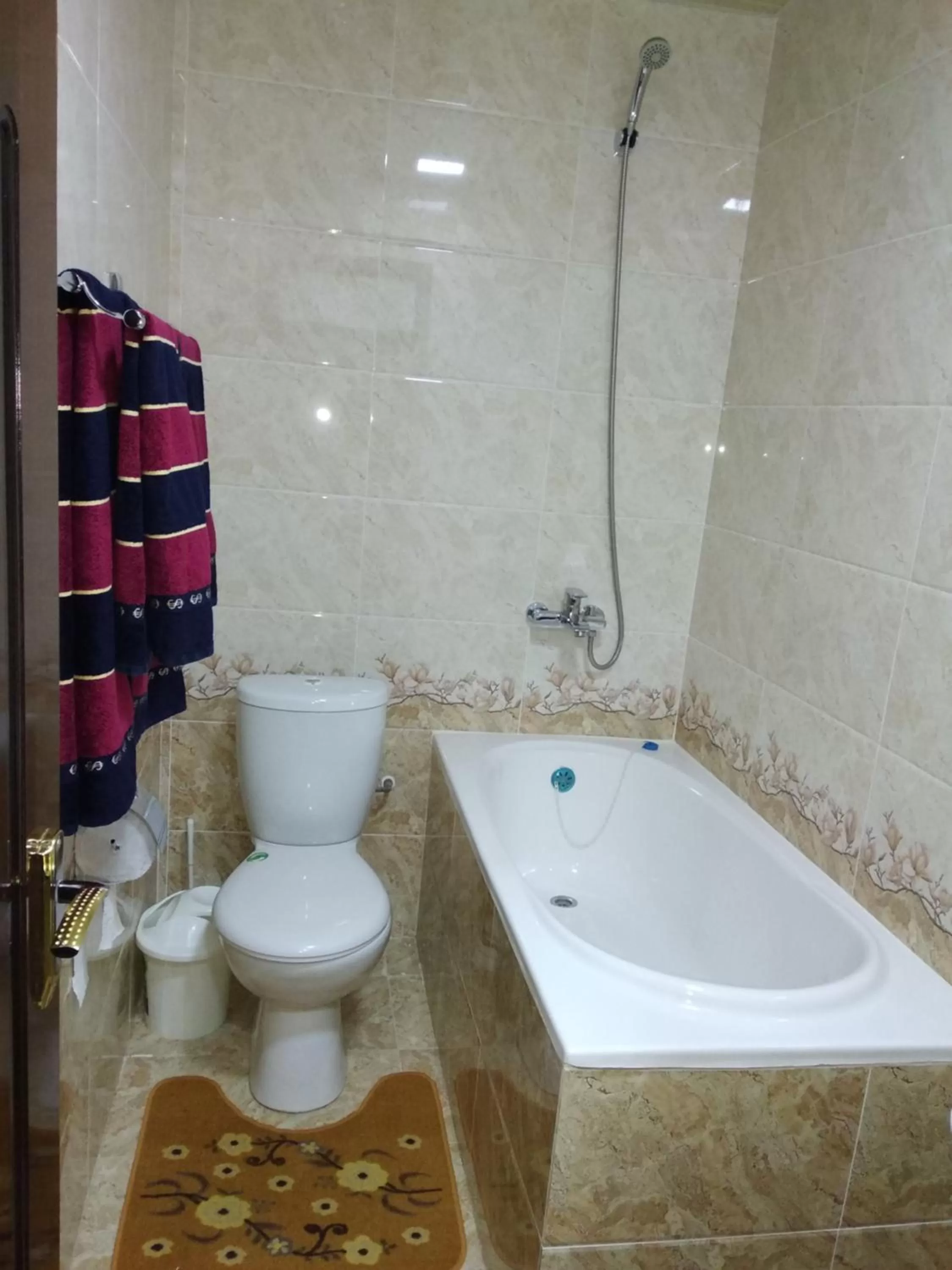 Shower, Bathroom in Al Bukhari