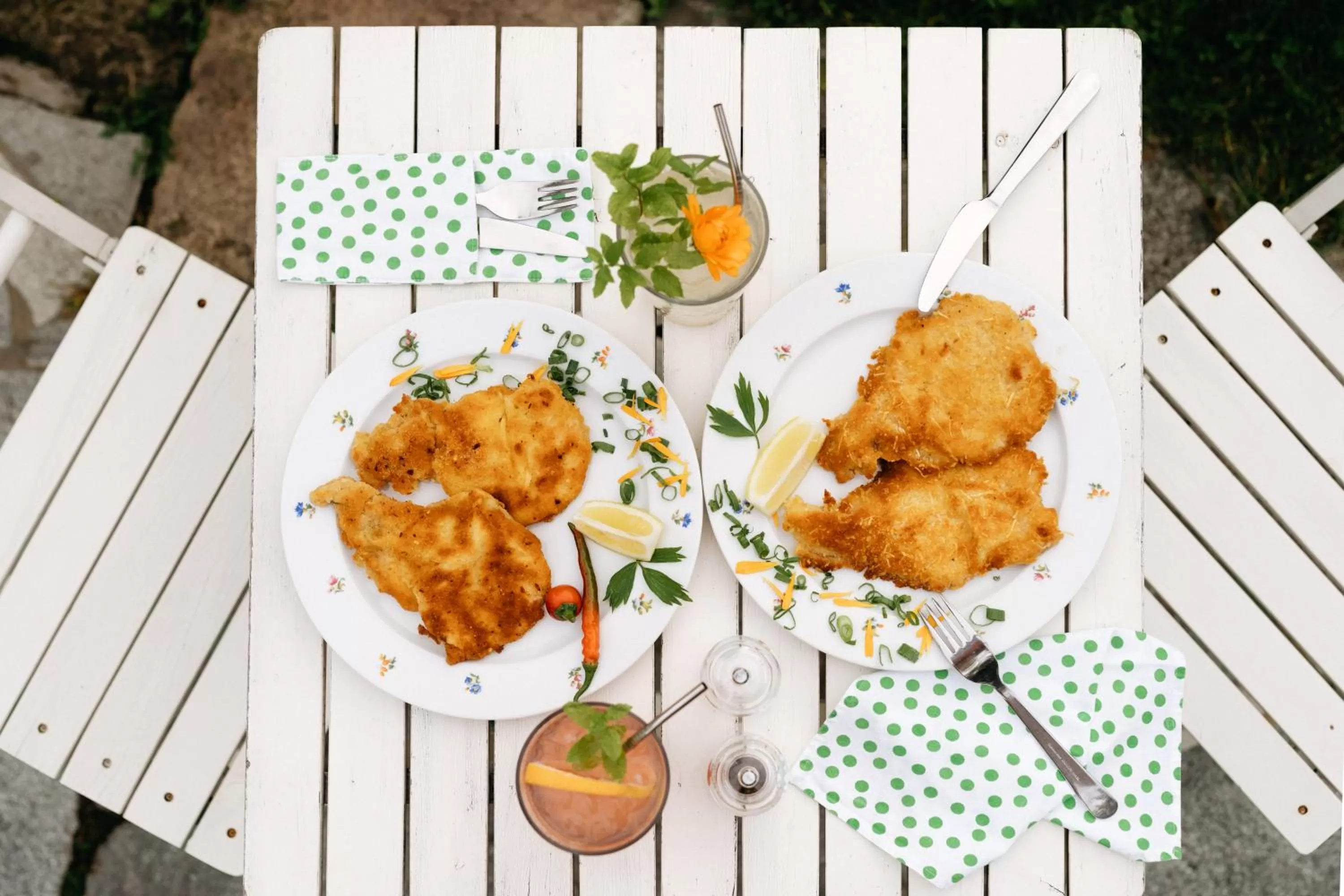 Restaurant/places to eat in Boutique Hotel Romantick