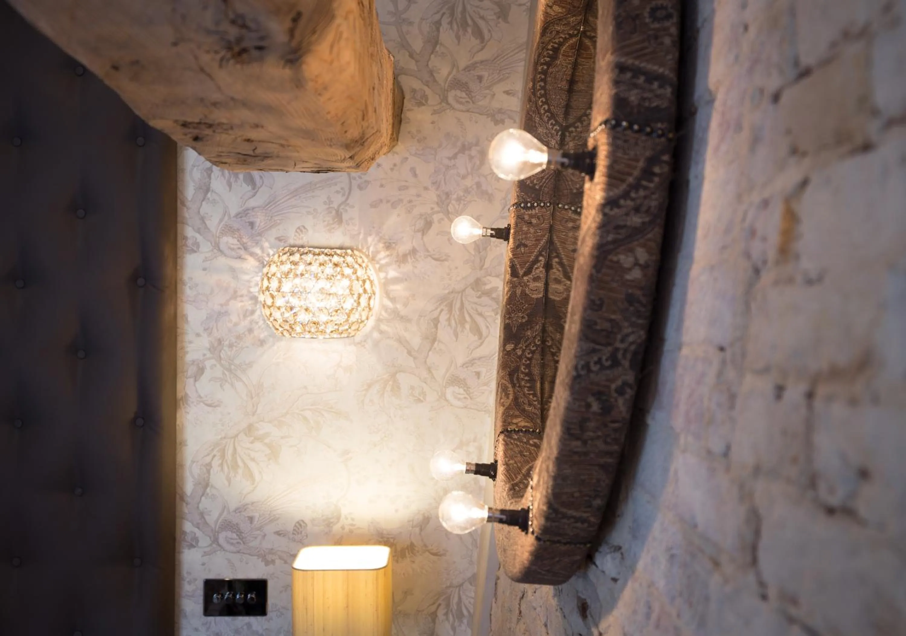 Decorative detail in The White Hart Hotel