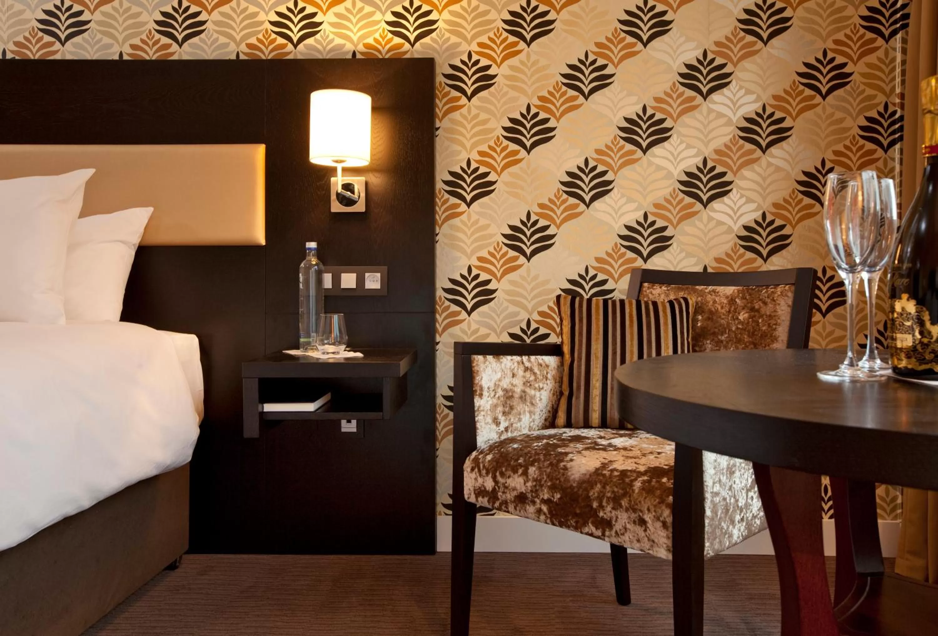 Photo of the whole room, Bed in Mercure Antwerp City South