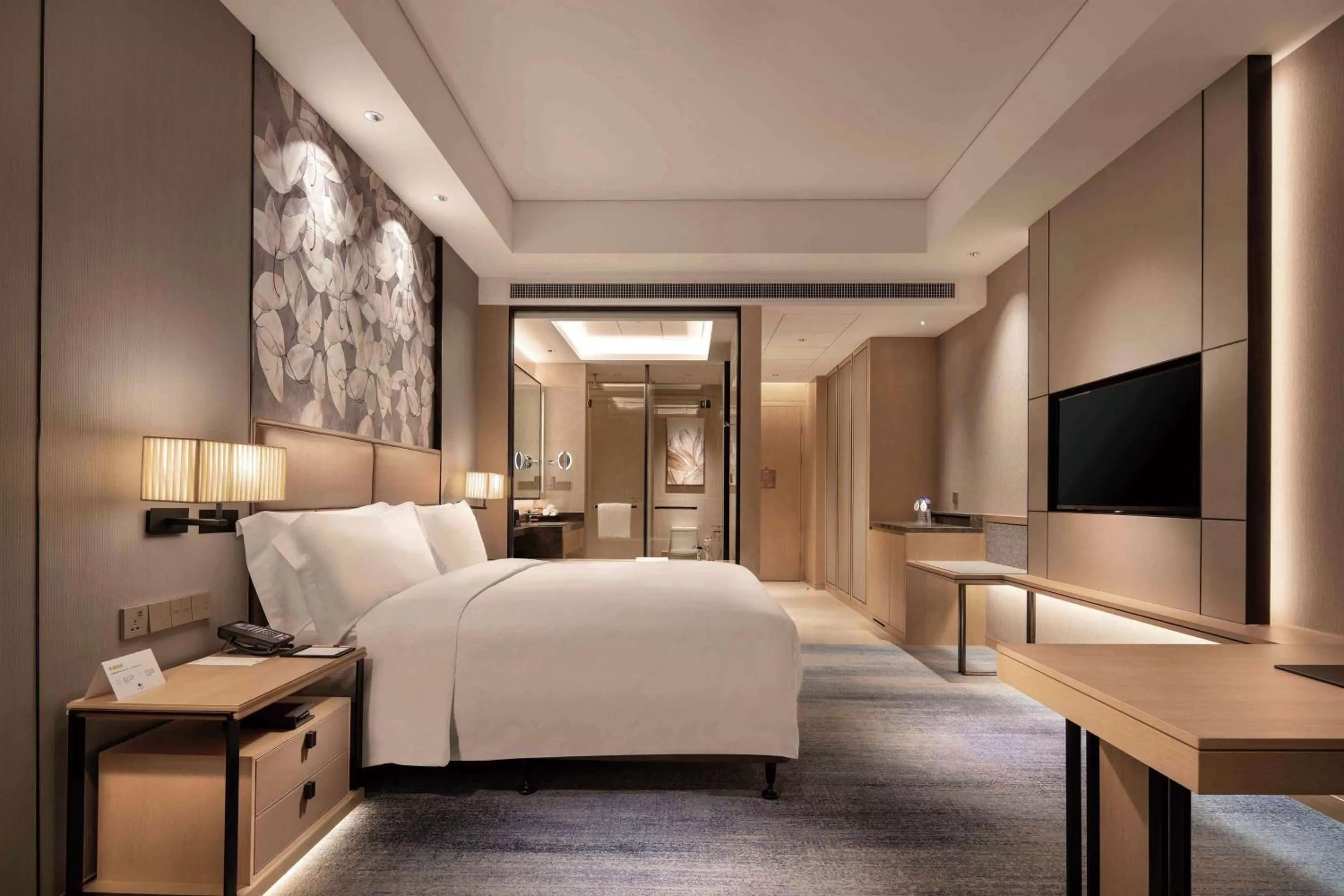 Bedroom, Bed in Doubletree By Hilton Yangzhou
