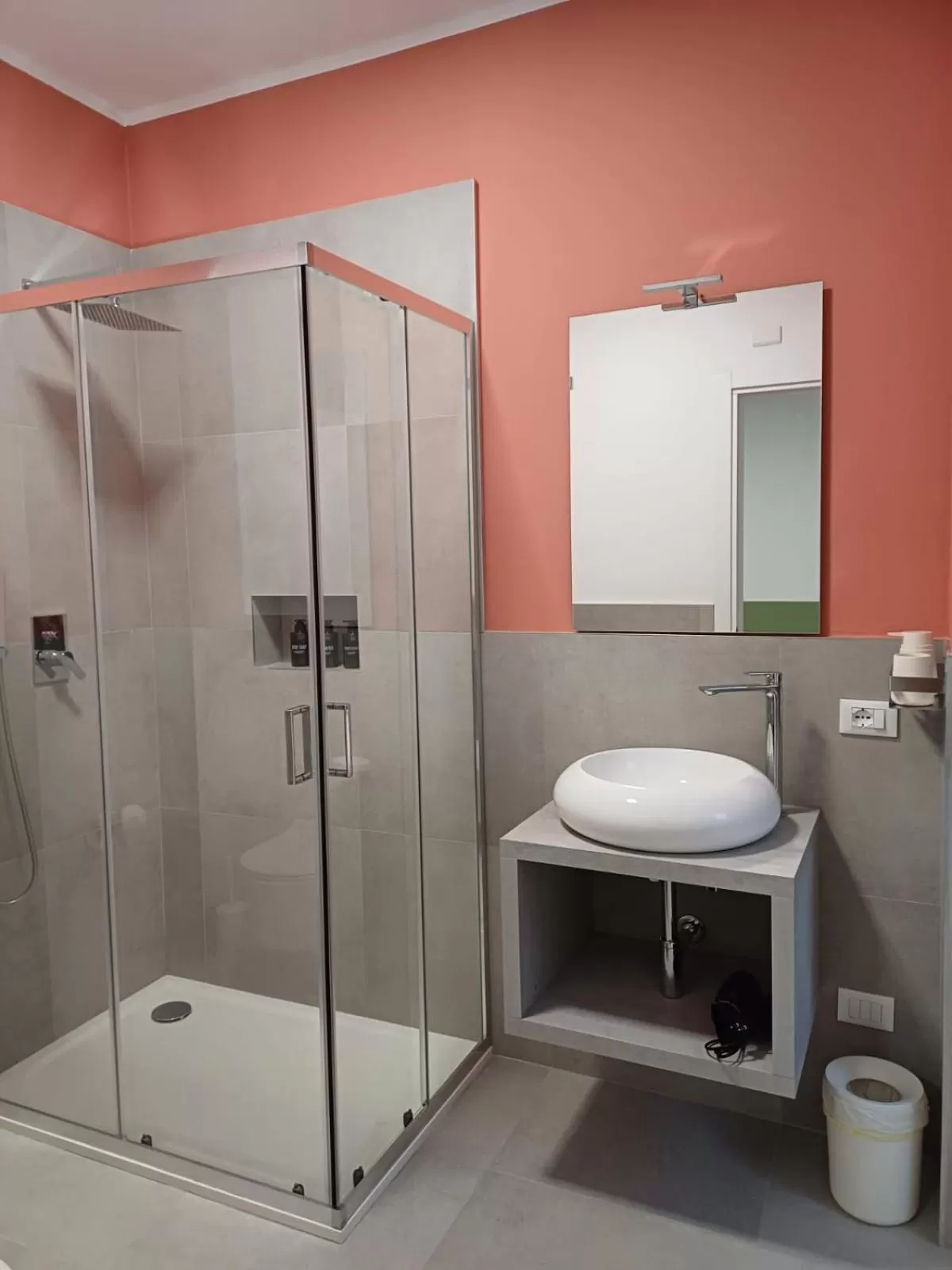 Shower, Bathroom in B&B NAR