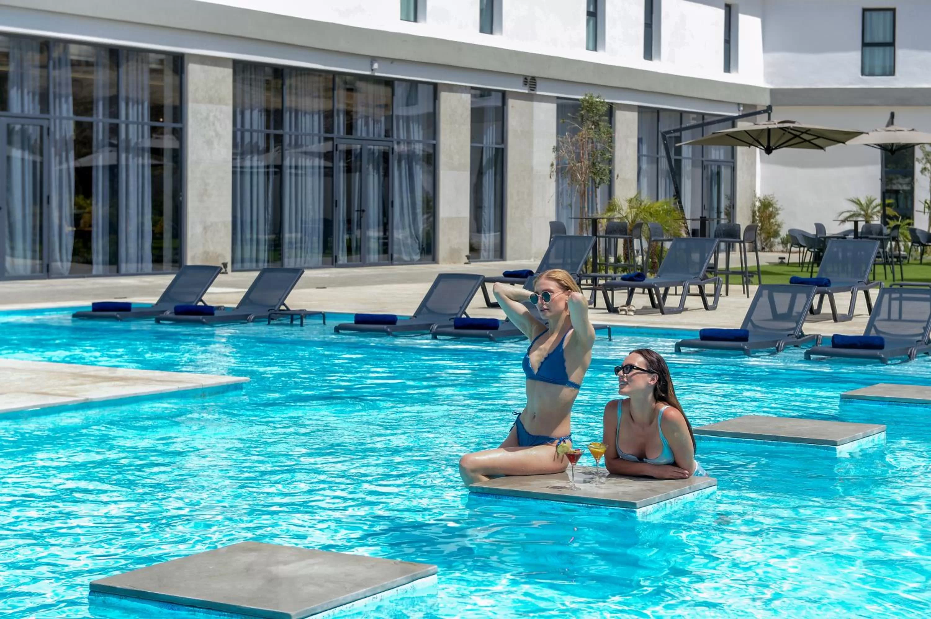 Swimming Pool in Dixil Garden Tanger Malabata