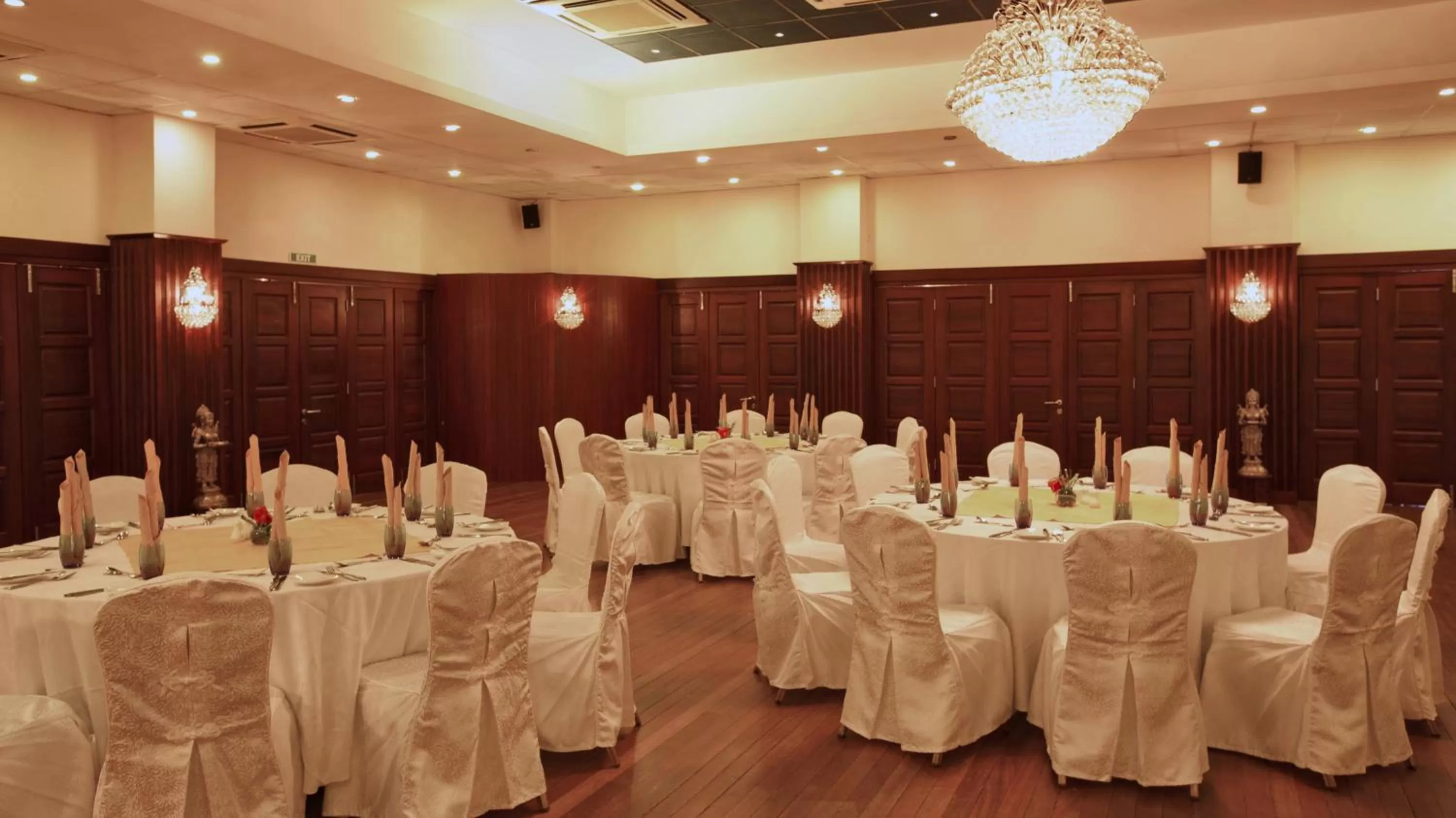Banquet/Function facilities in Pearle Beach Resort & Spa