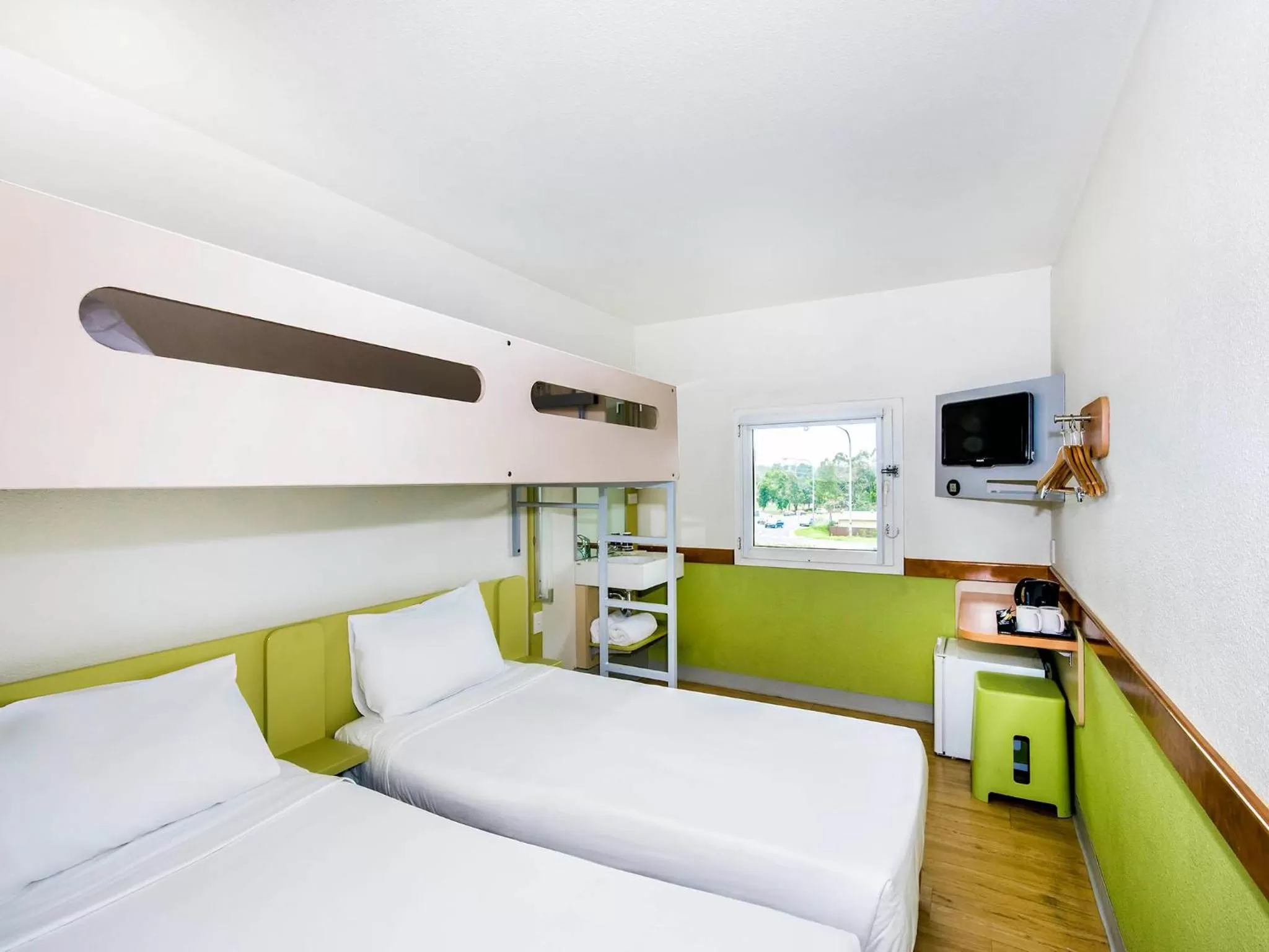 Photo of the whole room, Bed in ibis Budget - Campbelltown