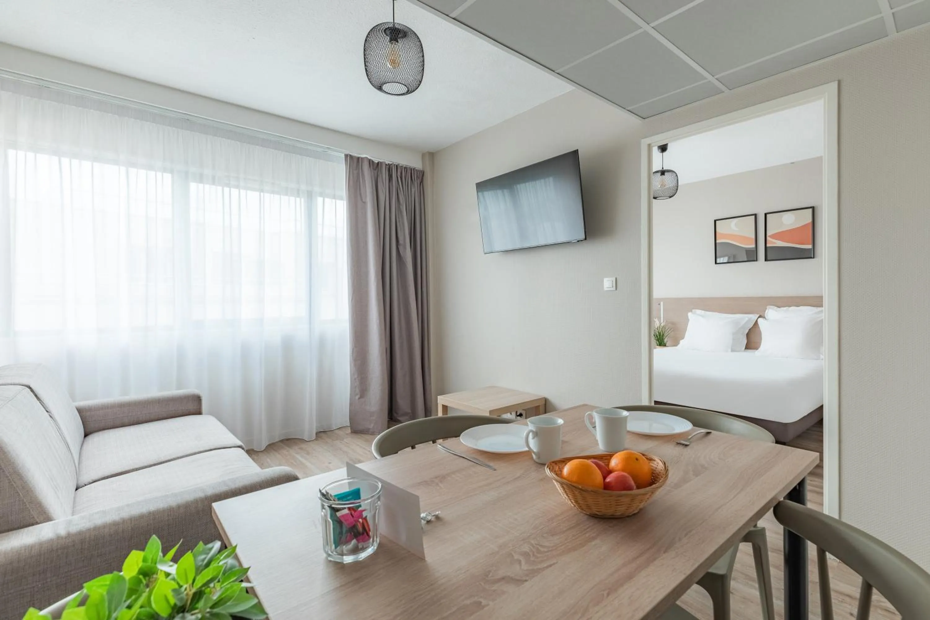 TV and multimedia, Bed in Appart'City Classic Bordeaux Centre