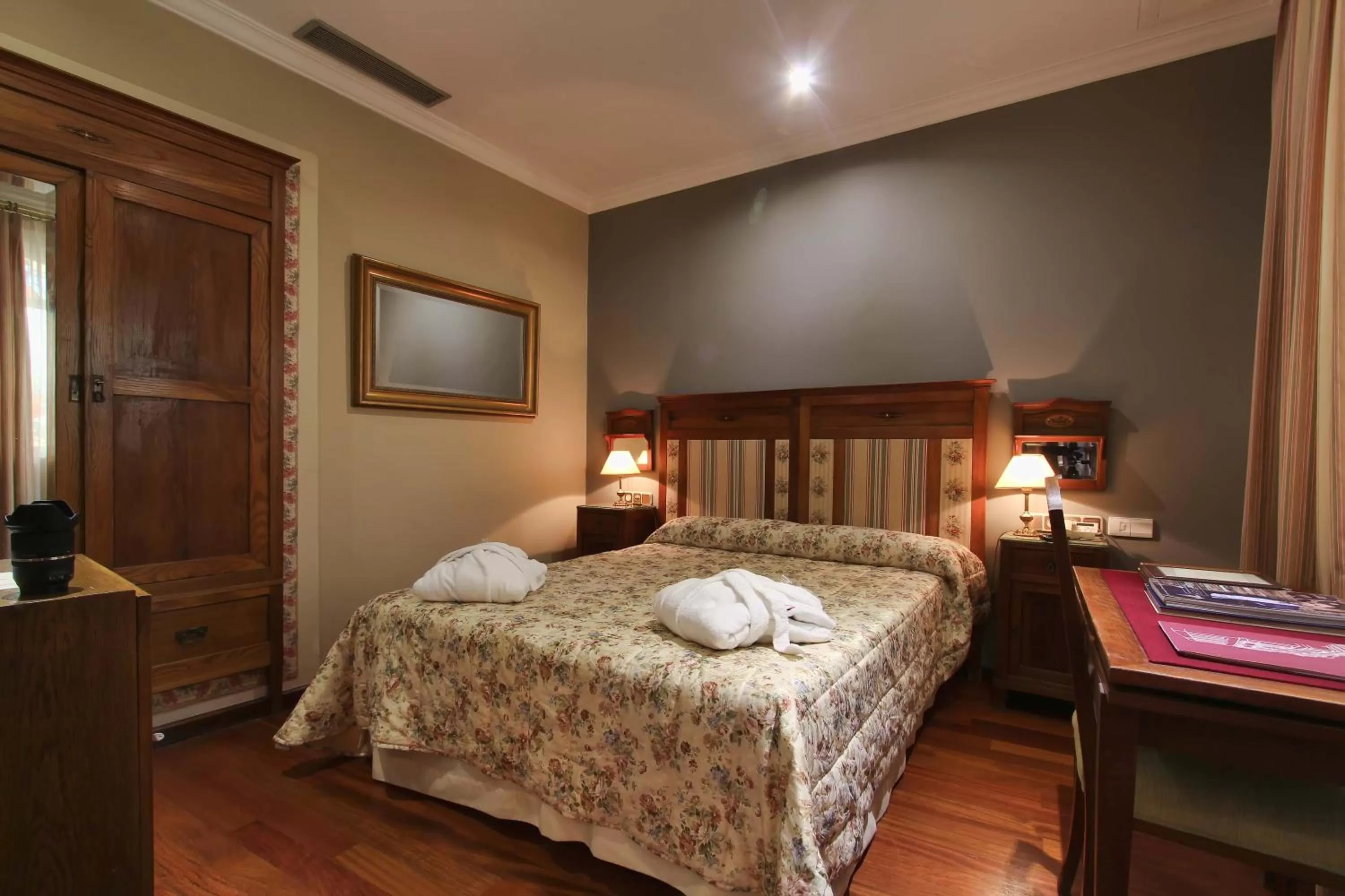 Decorative detail in Hotel Alabardero