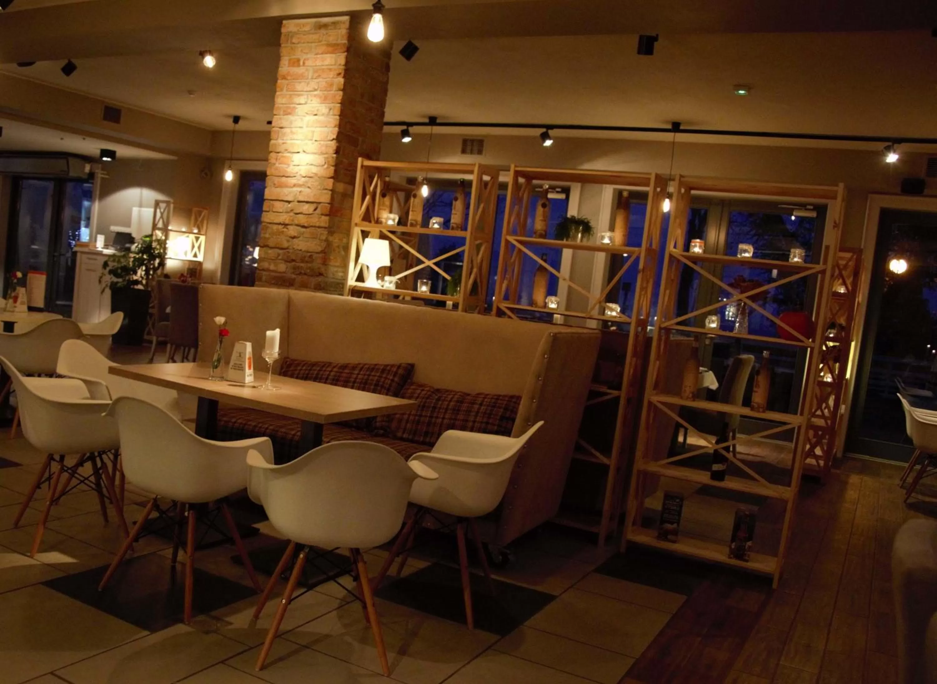 Restaurant/places to eat in Hotel Pomarańczowa Plaża