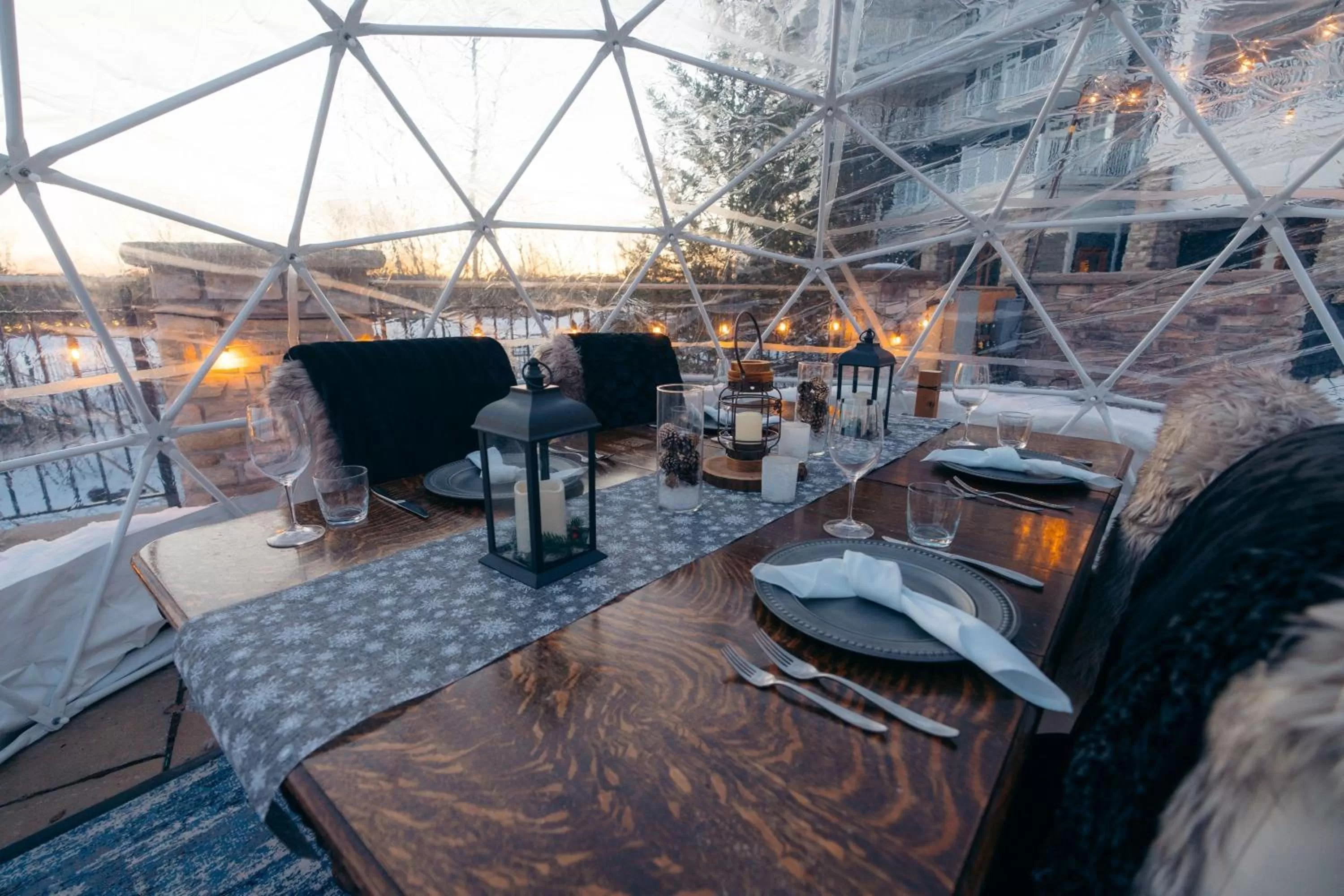 Restaurant/places to eat in JW Marriott The Rosseau Muskoka Resort & Spa