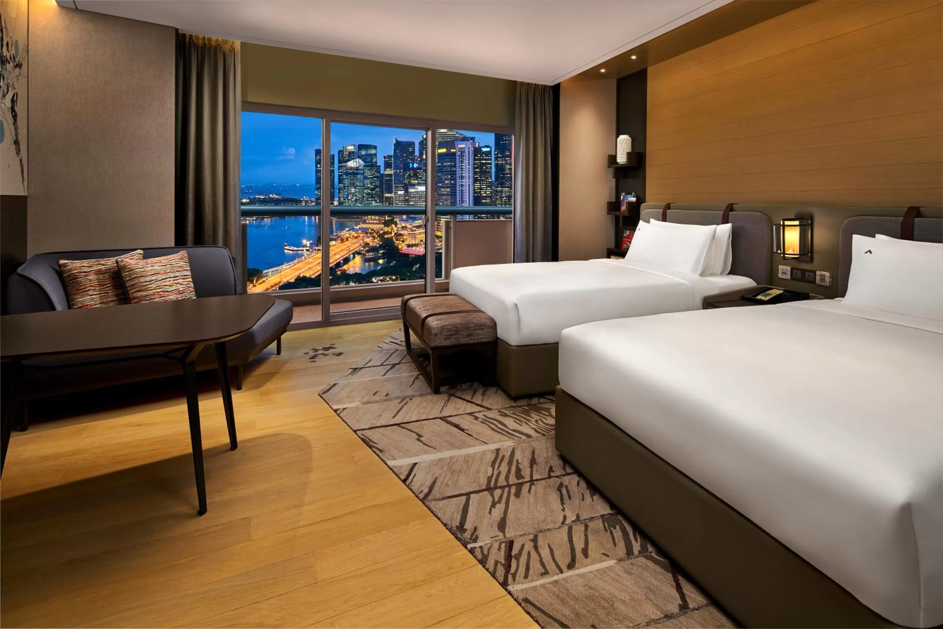 Property building, Bed in Swissotel The Stamford Singapore