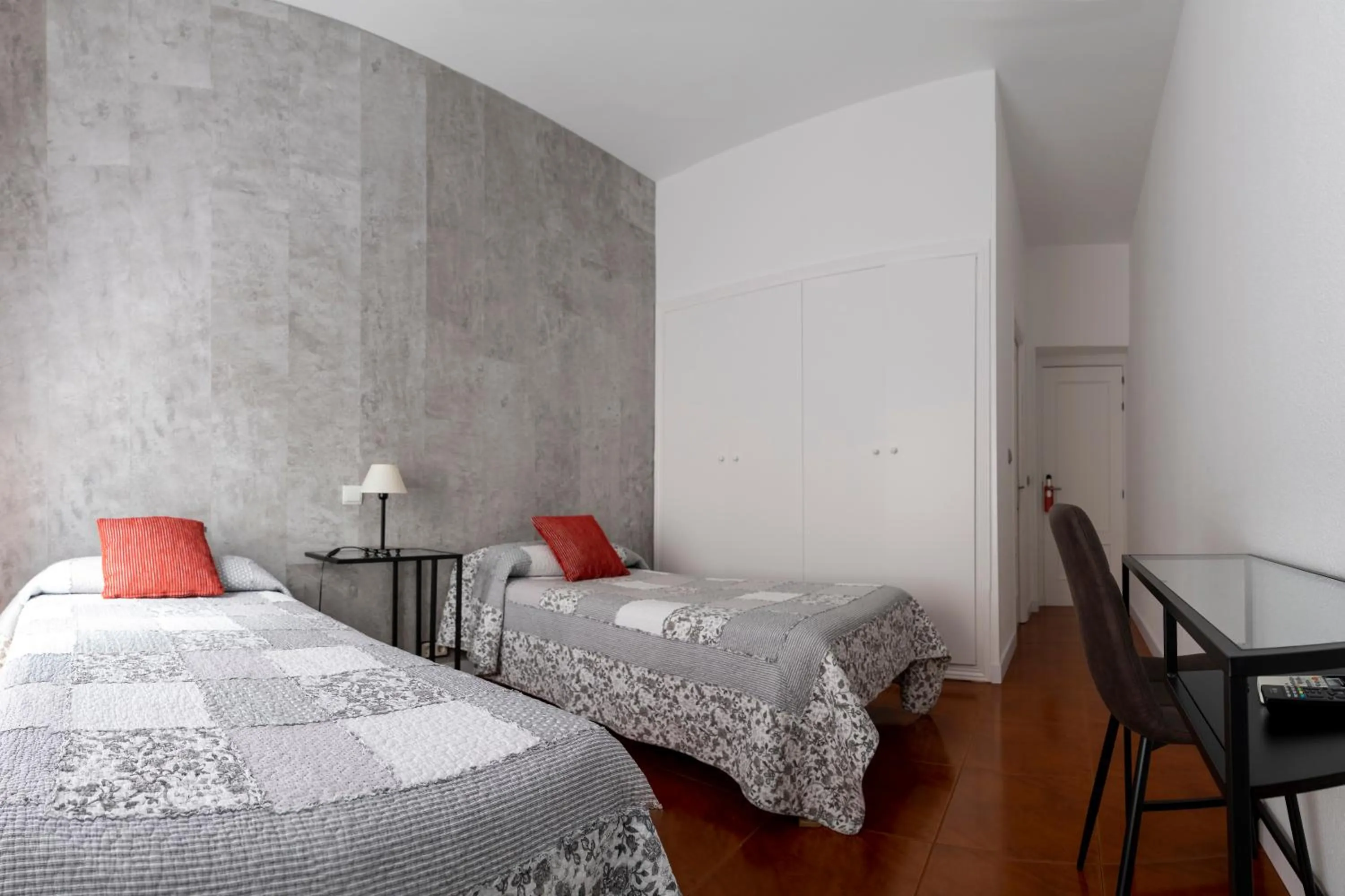 Photo of the whole room, Bed in Hostal Tokio