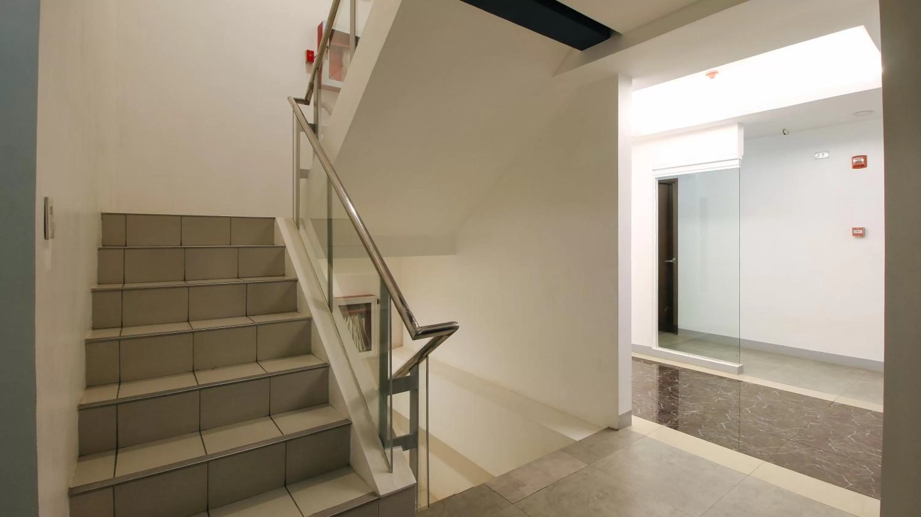 Area and facilities in RedDoorz Plus @ San Marcelino Malate