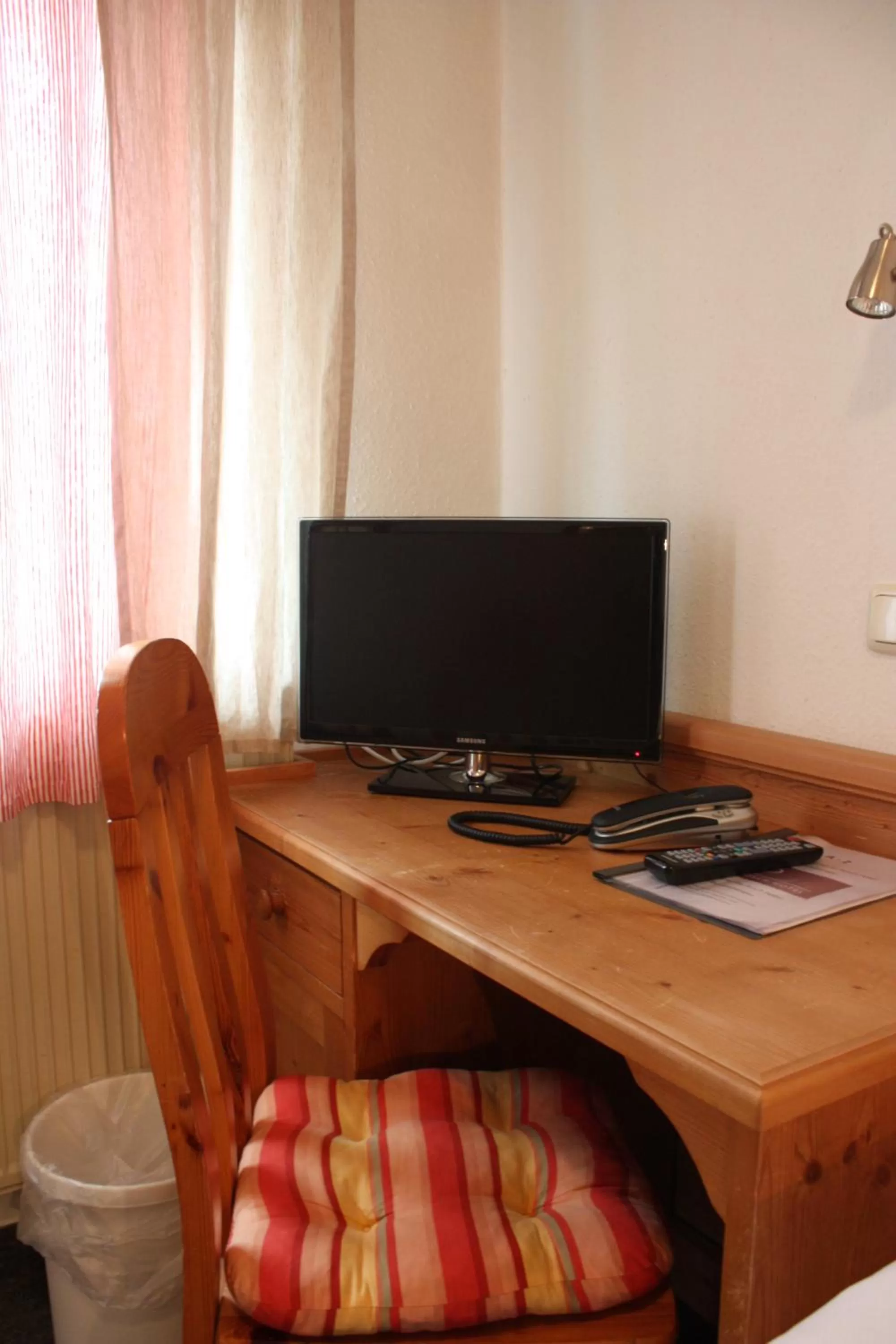 TV and multimedia in Das Posch Hotel